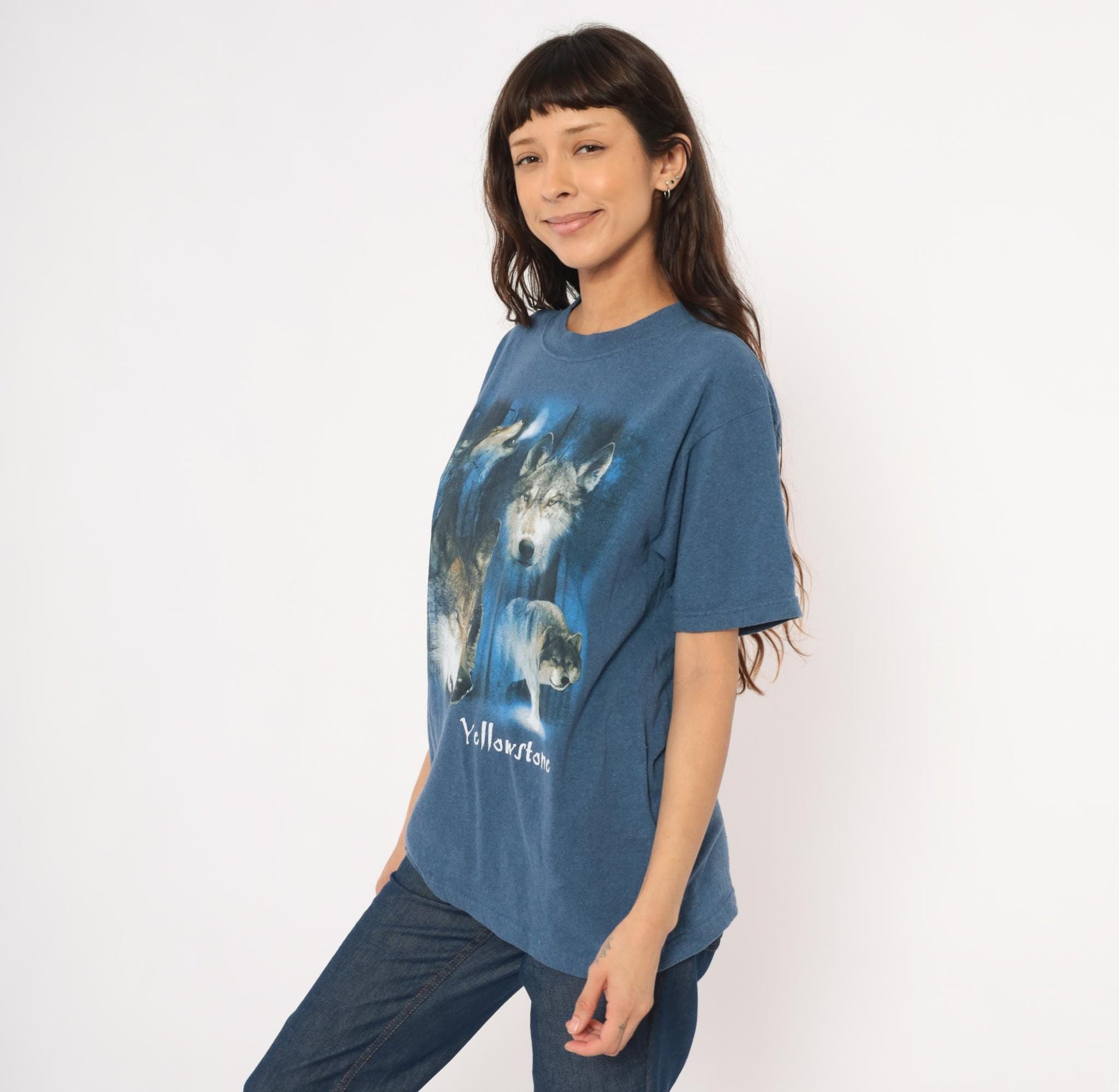 2000s Eco Mountain Yellowstone Wolf Graphic Tee Blue Medium M