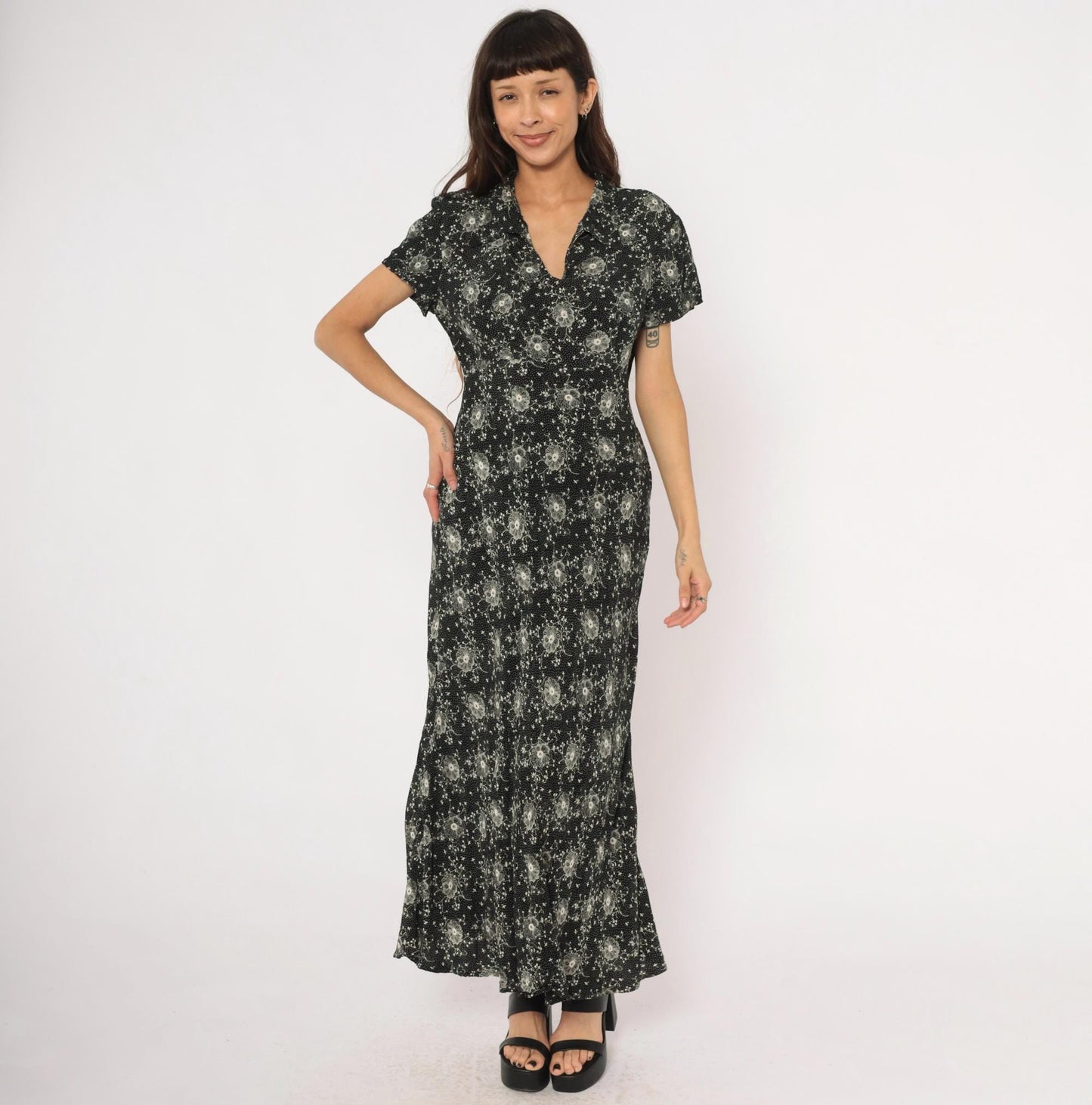 90s Scarlett Black Floral Maxi Dress White Dotted Short Sleeve Collared Large L