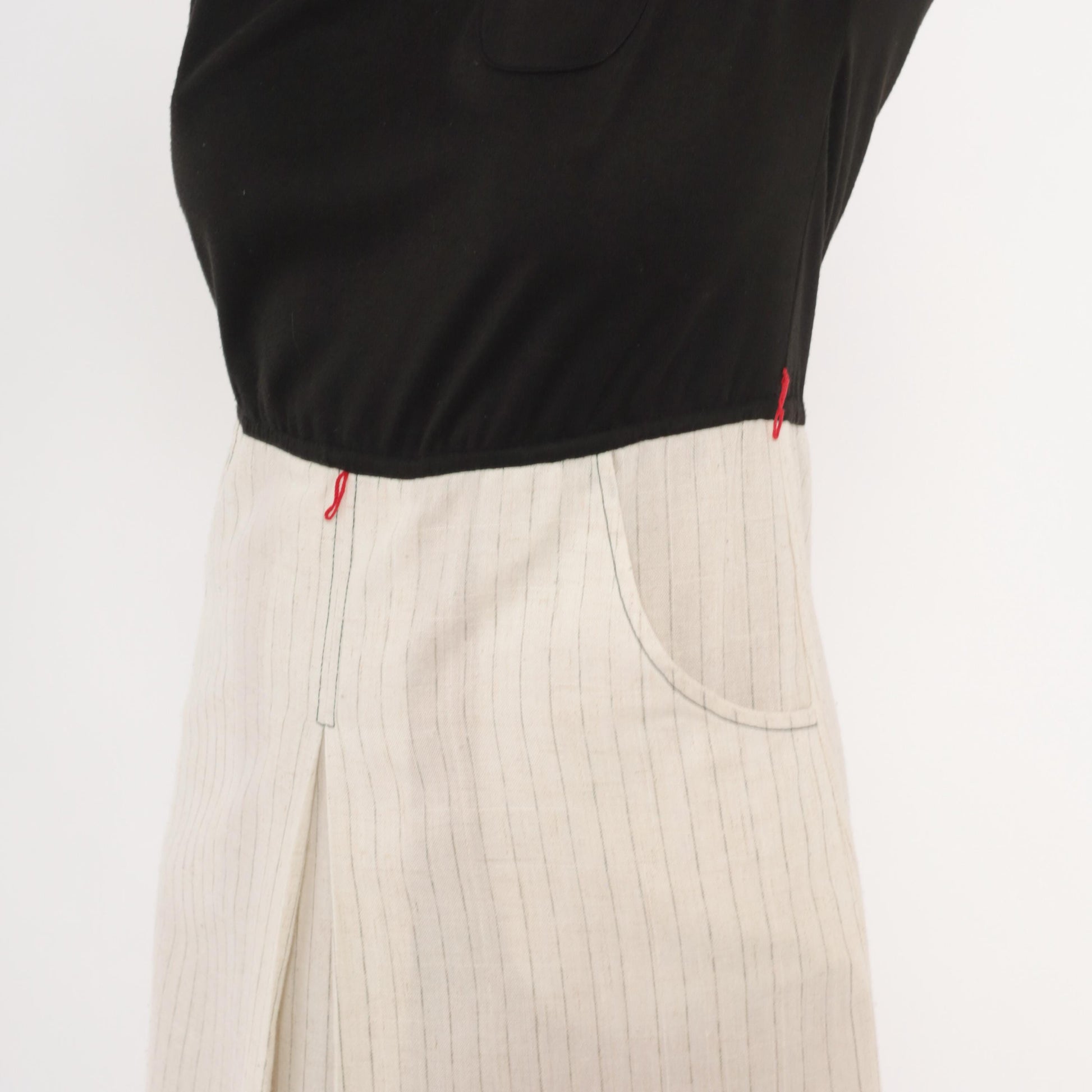 80s Melissa Petites Pinstripe Linen Knee-Length Skirt Cream Small S