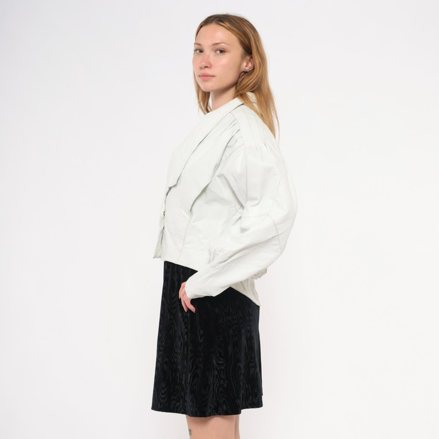 90s Chia Cropped Leather Jacket White Snap Front Batwing Sleeve Medium