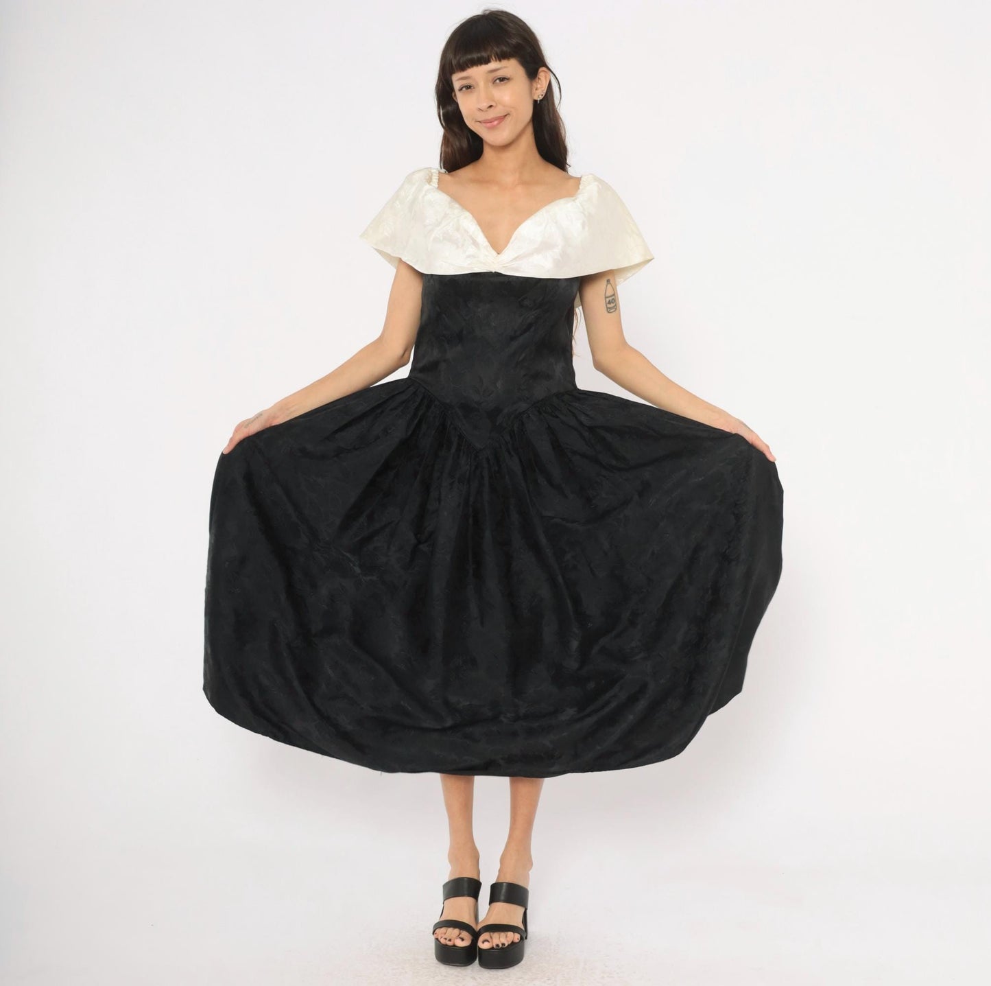 90s Black Ivory Jacquard Off-Shoulder Evening Gown Basque Waist Large L