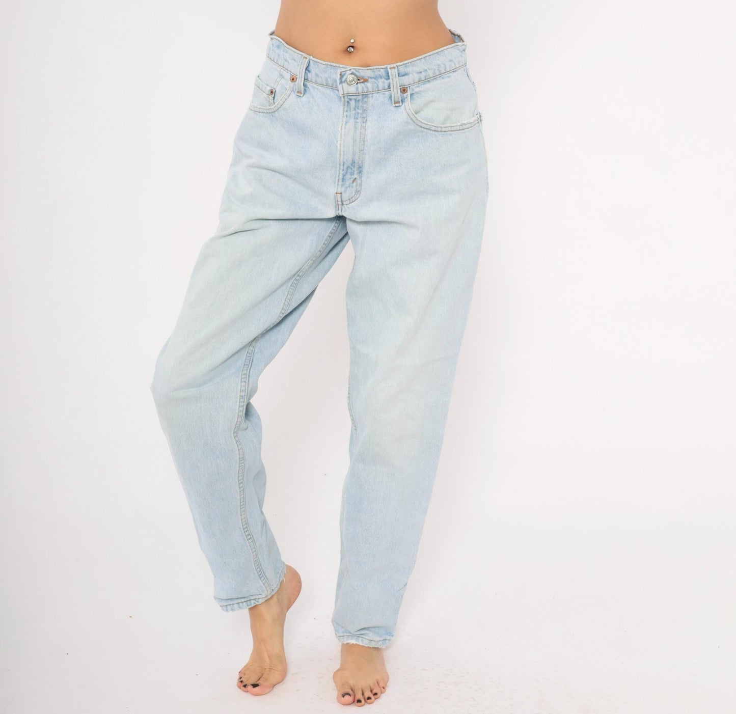 90s Levi's 560 Light Wash High Rise Tapered Jeans 31x32