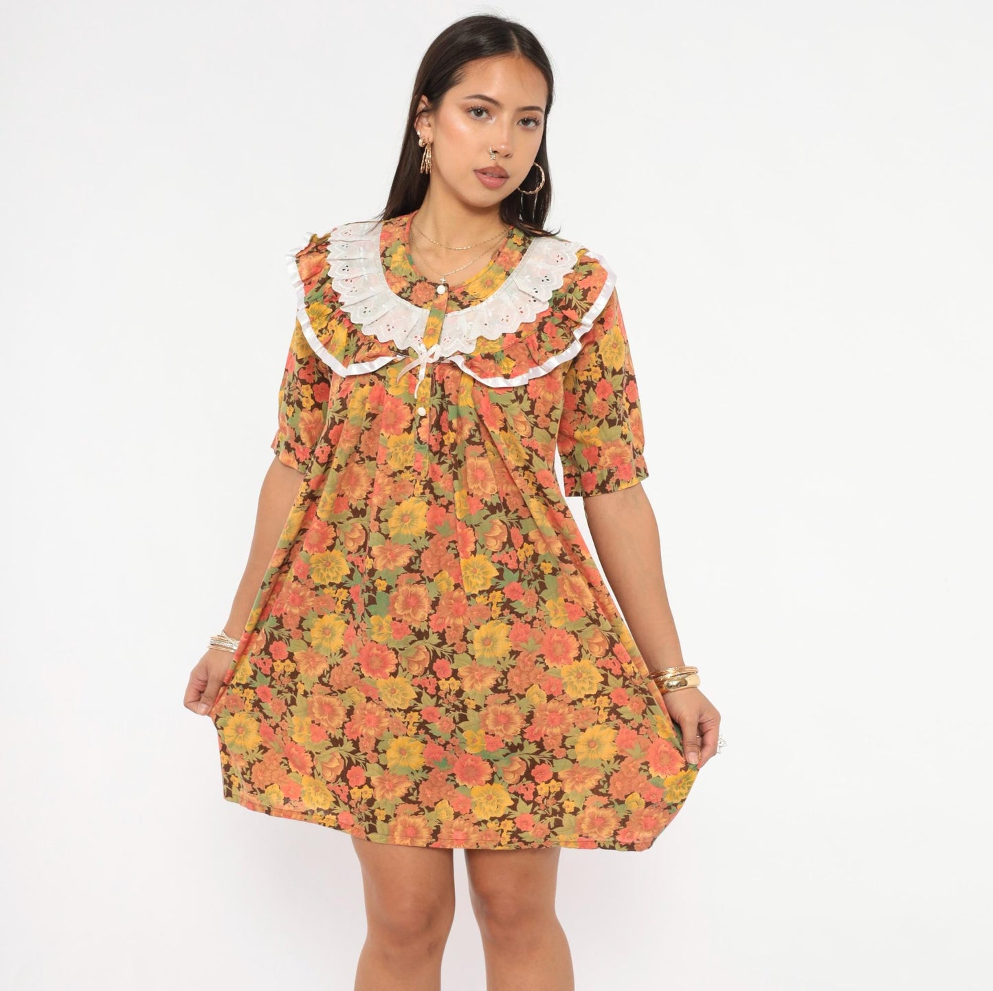 70s Floral Cotton Shift Dress Eyelet Lace Collar Brown Garden Print Mini Medium M