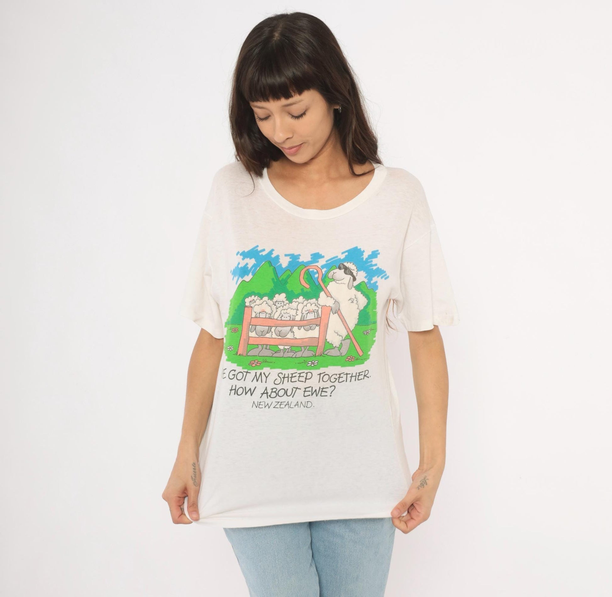 90s New Zealand Sheep Pun Graphic Tee White Cotton Scoop Neck Medium