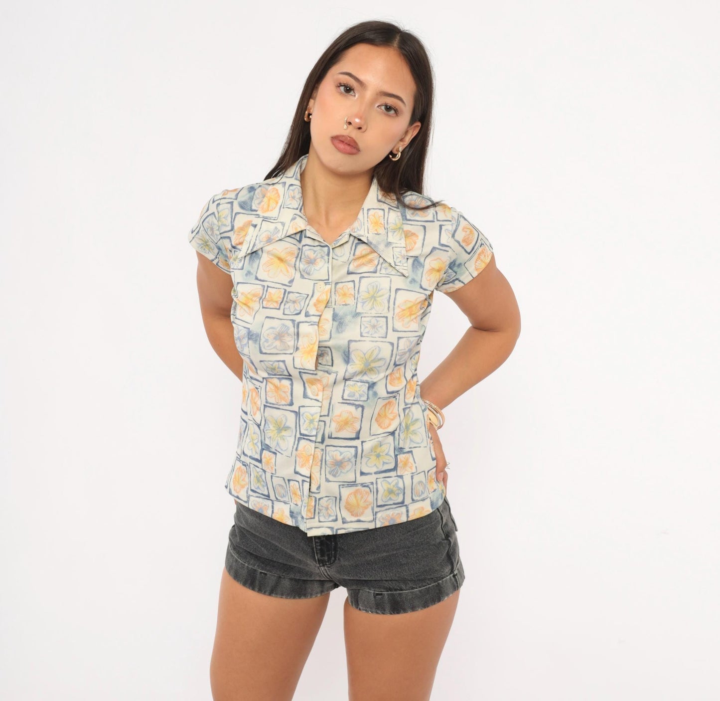 2000s Caress Floral Watercolor Blouse Cream Cap Sleeve Camp Collar Small