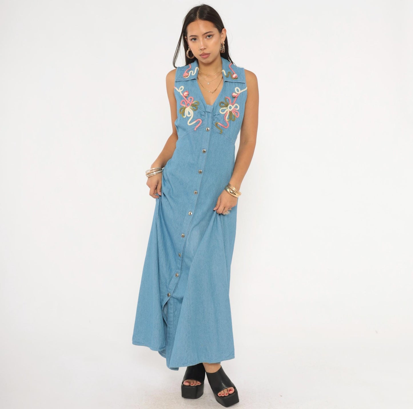 90s Midnite Light Blue Denim Maxi Dress Floral Embroidery Collared Medium M