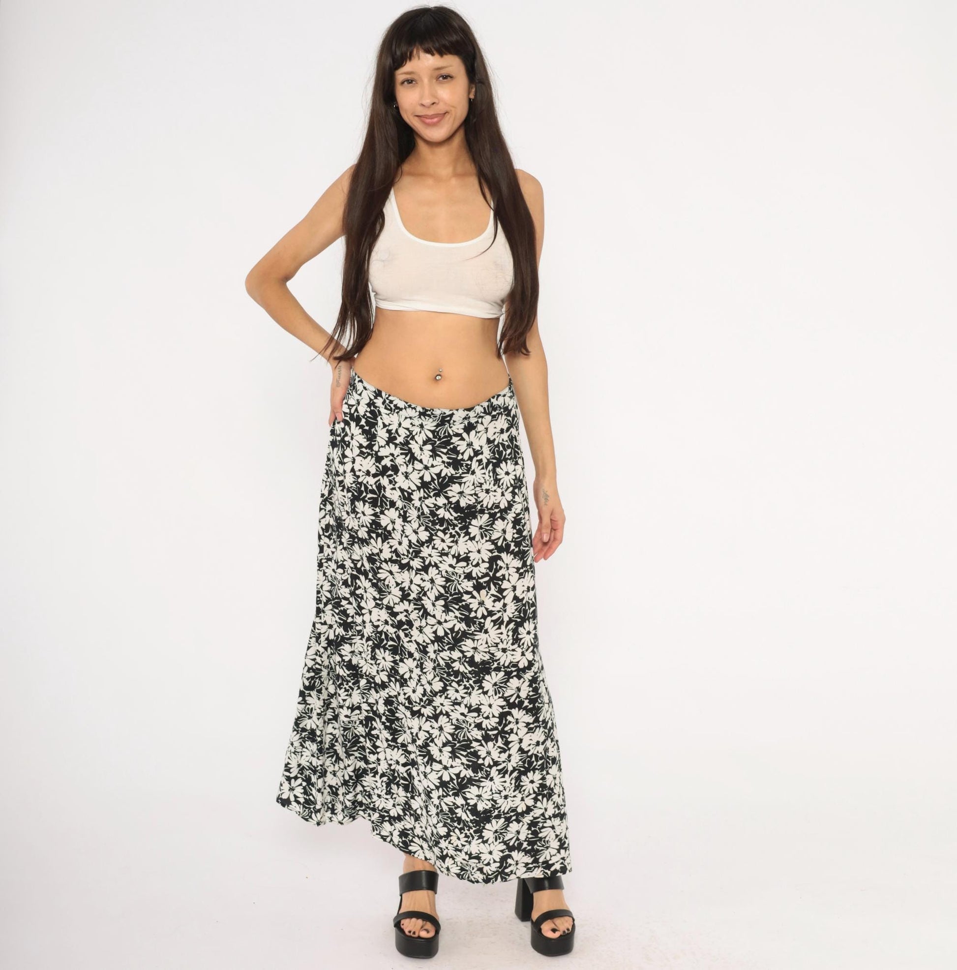 Y2K Briggs Black Daisy Floral Maxi Skirt Ivory Cream Medium M
