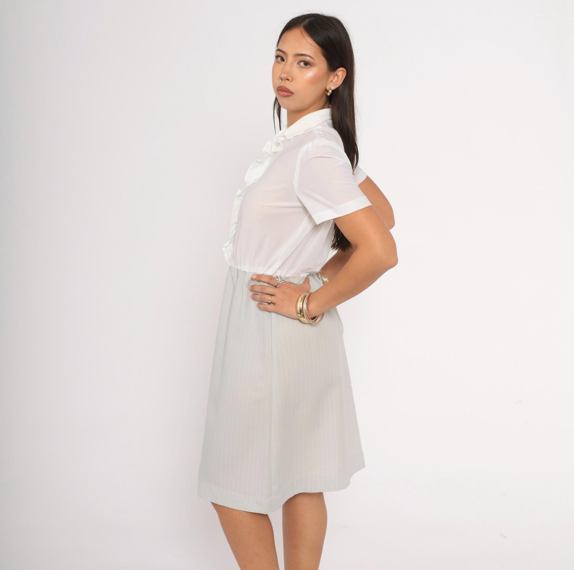 80s Two-Tone Shirtdress White Ruffle Pinstripe Grey Puff Sleeve Small Medium