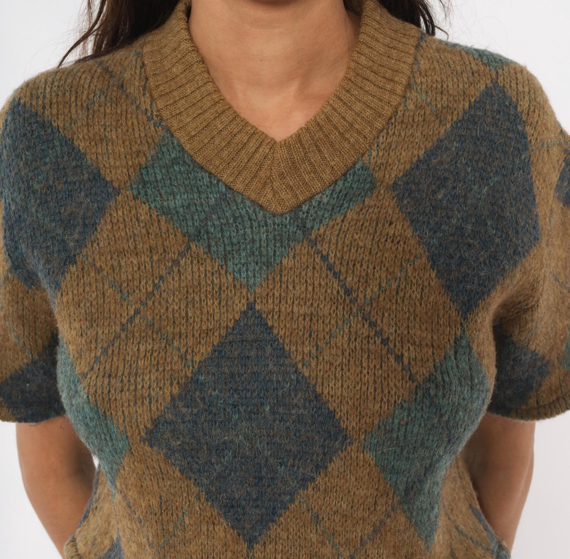 70s Brentwood Argyle Crop Sweater Wool V-Neck Tan Blue Small S