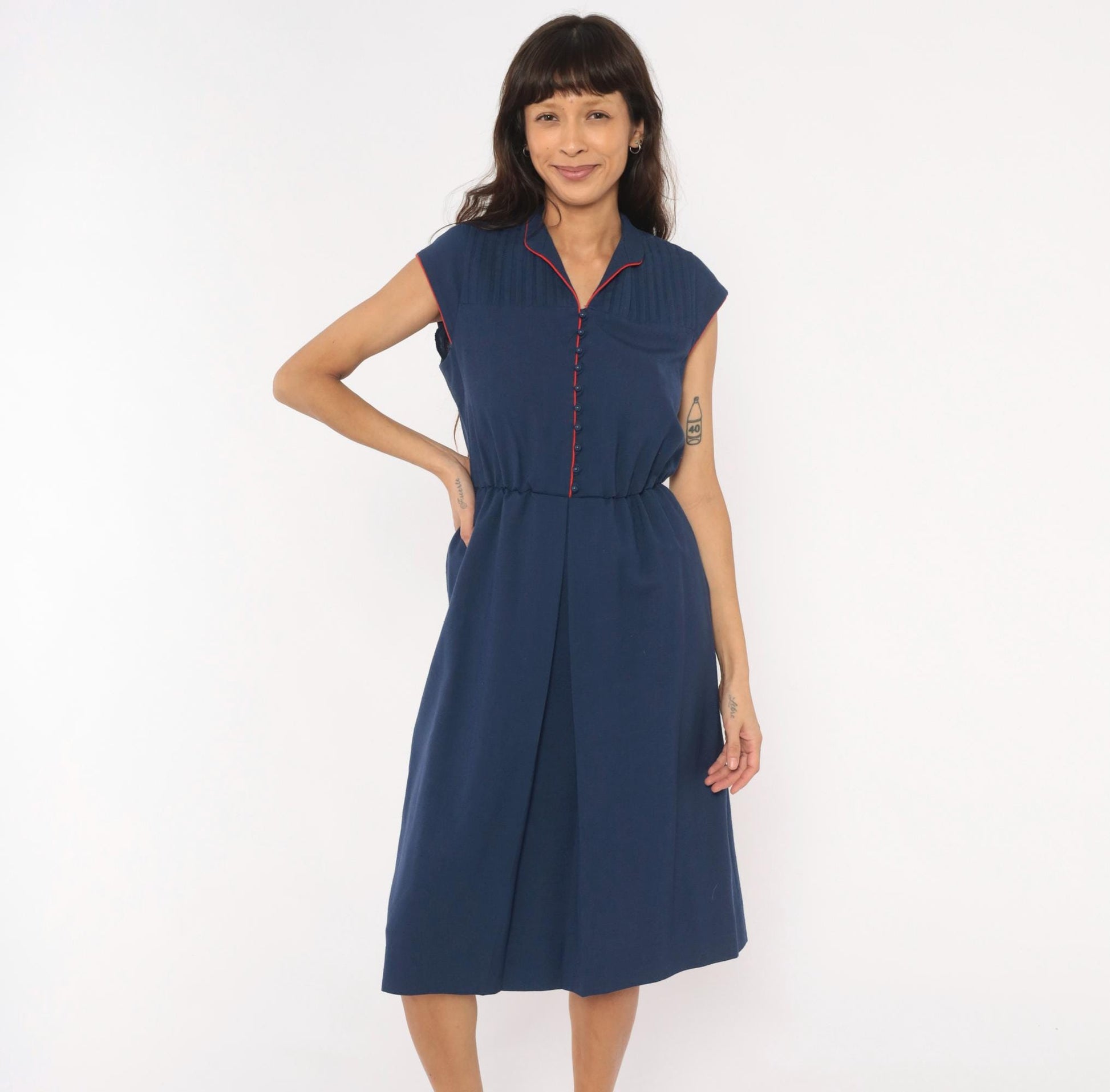80s Leslie Fay Navy Pintuck Shirtdress Red Piping V-Neck Knee-Length Small Medium