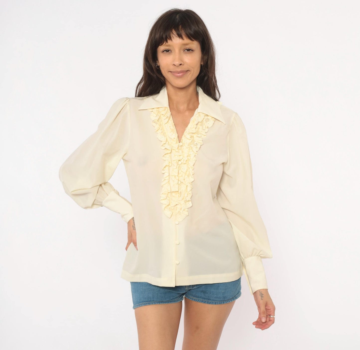 70s Lee Mar Cream Lace Ruffle Blouse Button Front Bishop Sleeve Medium