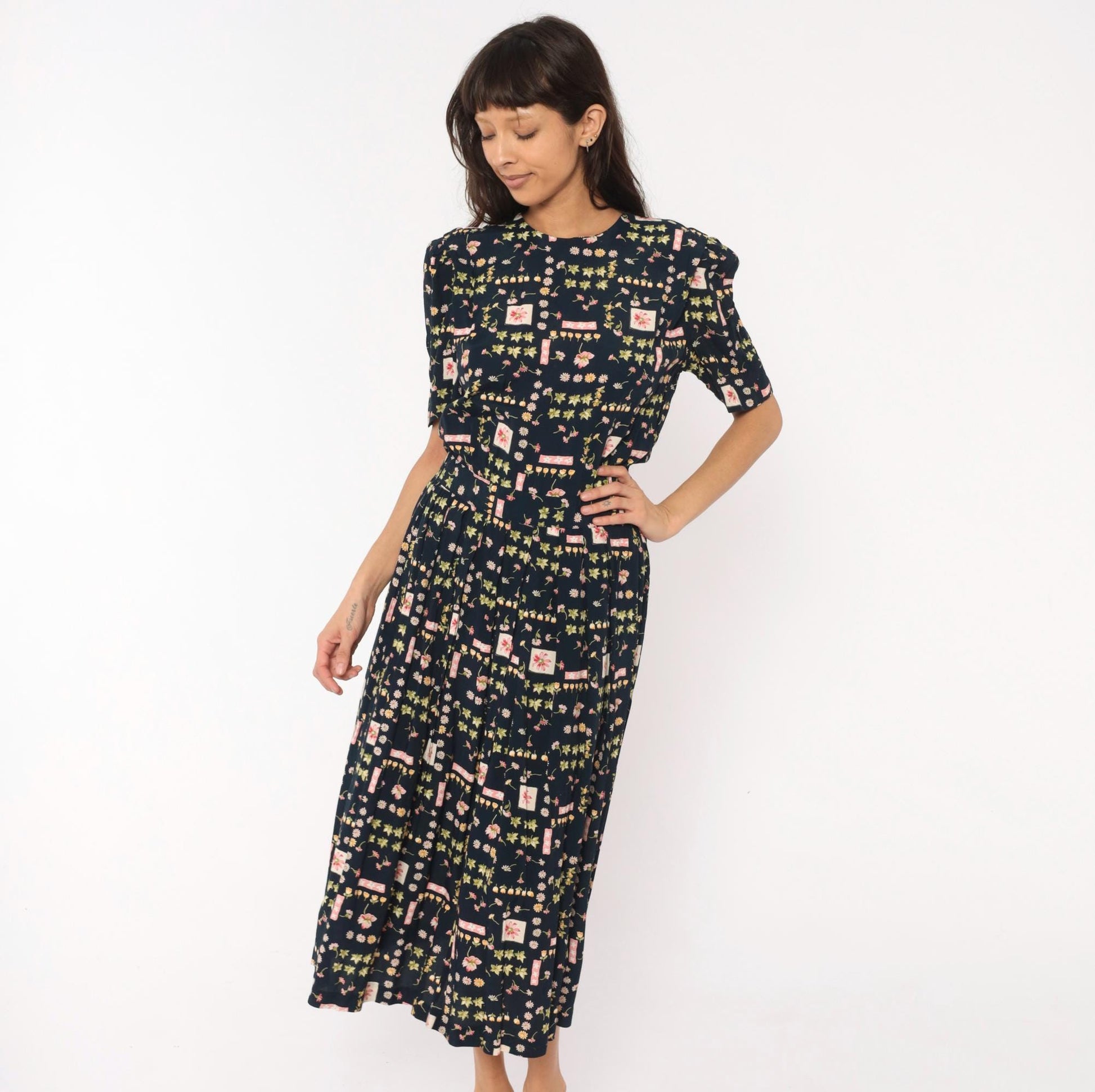 90s Karin Stevens Botanical Midi Dress Navy Floral Puff Sleeve Medium M