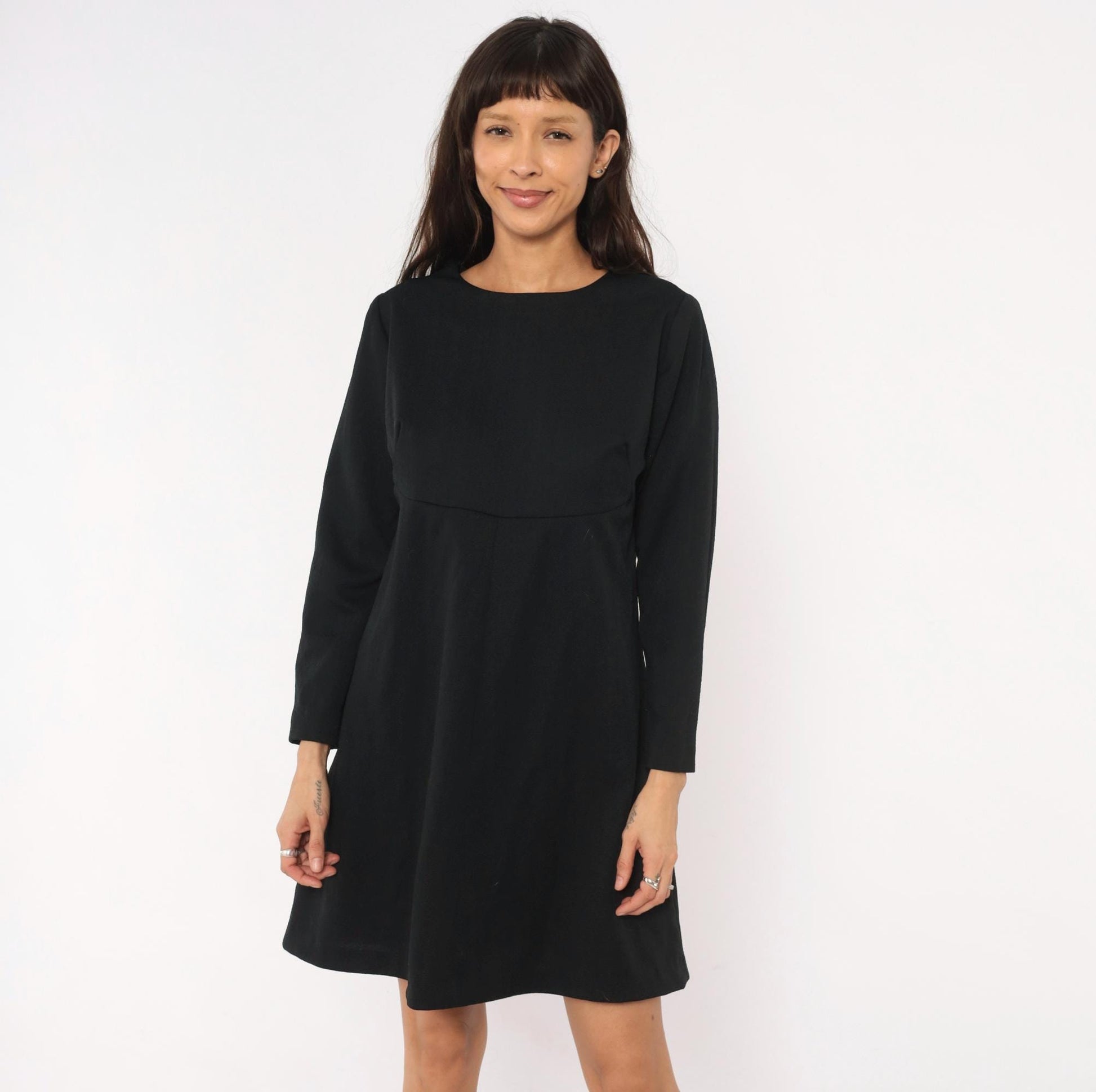 70s Black A-Line Dress Empire Waist Long Sleeve Round Neck Zip Back Large L