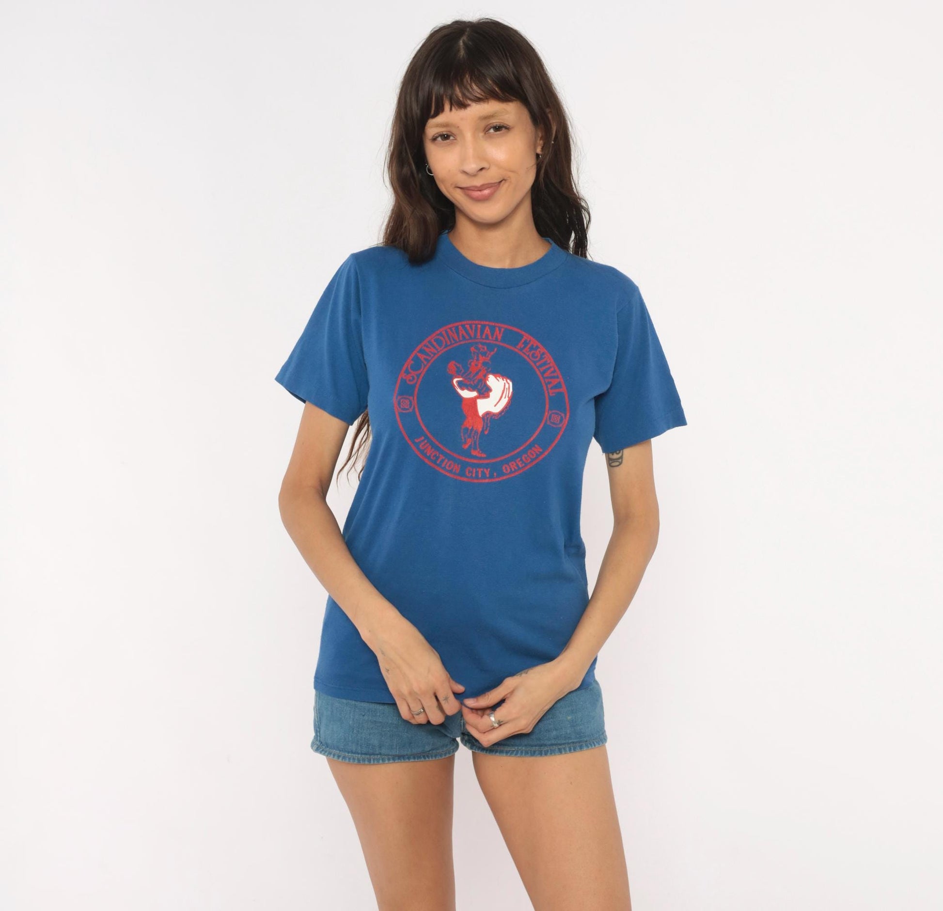 80s Scandinavian Festival Junction City Oregon Graphic Tee Blue Small
