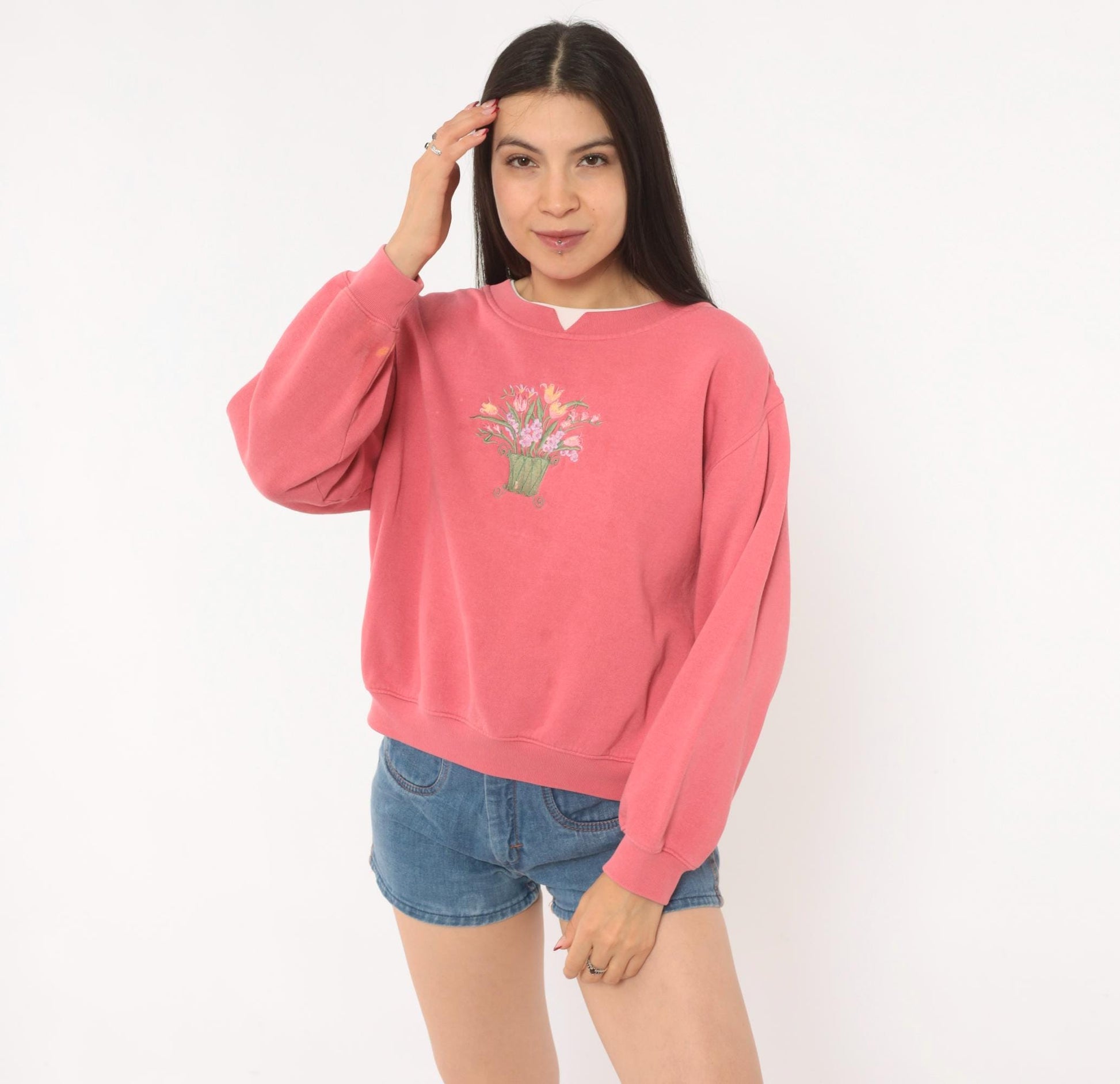 90s Floral Embroidered Sweatshirt Rose Pink Tulip Basket Cotton Medium