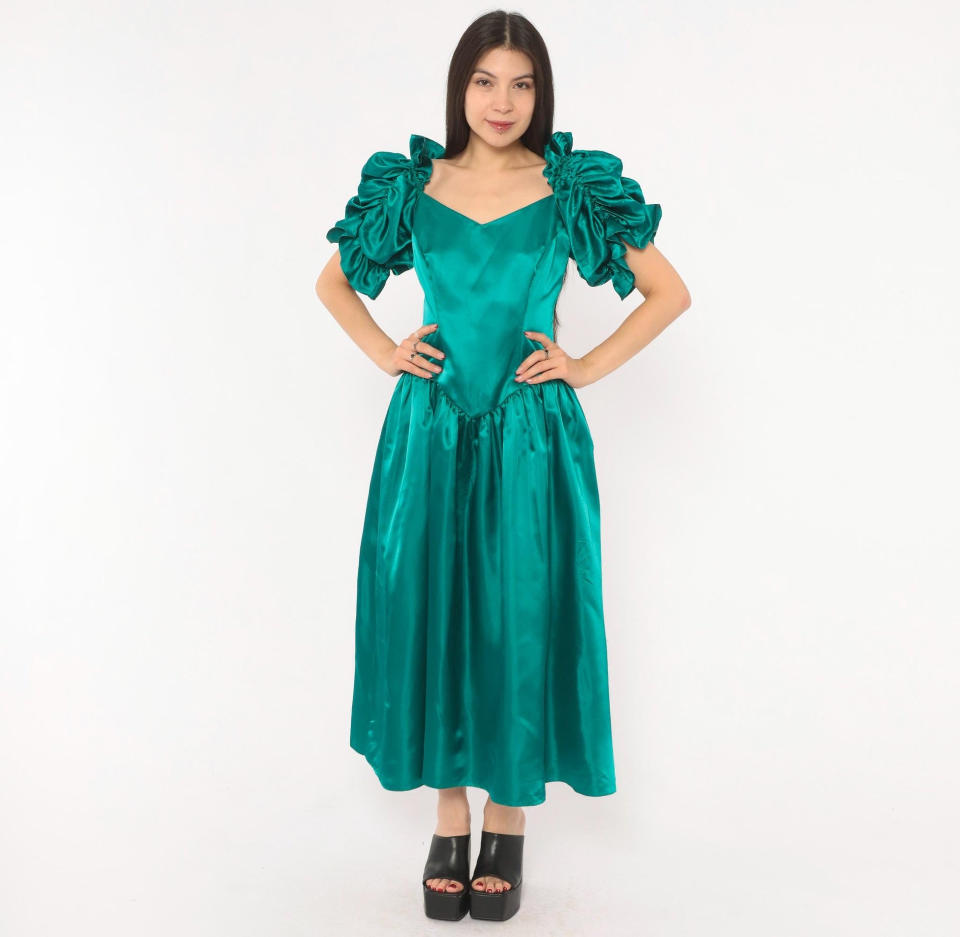 80s Teal Satin Gown Sweetheart Neckline Puff Sleeve Drop Waist Small