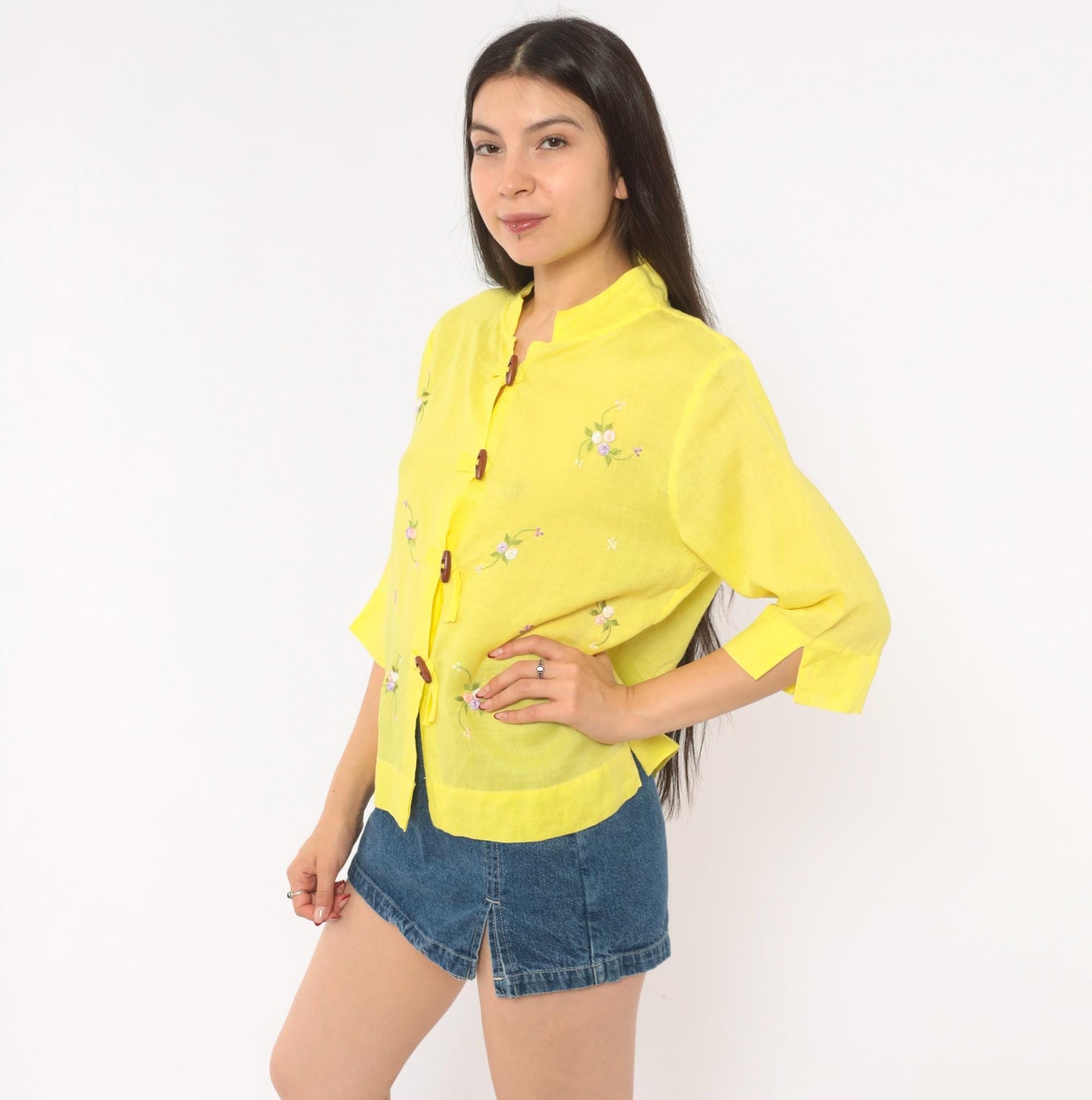 80s Yellow Embroidered Floral Mandarin Collar Blouse Cotton Three Quarter Sleeve Medium