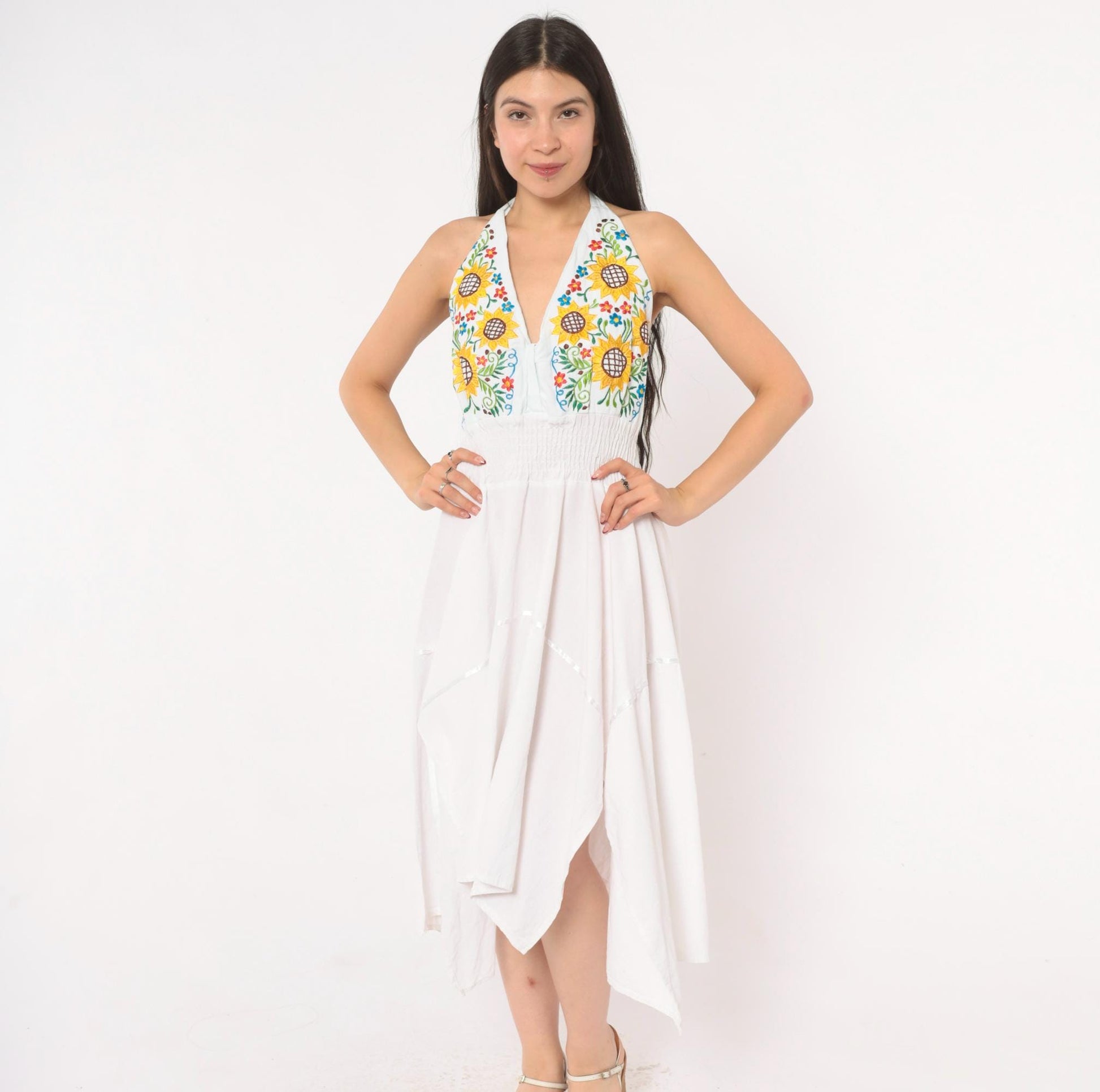 90s White Sunflower Embroidered Halter Dress Cotton Handkerchief Hem Medium