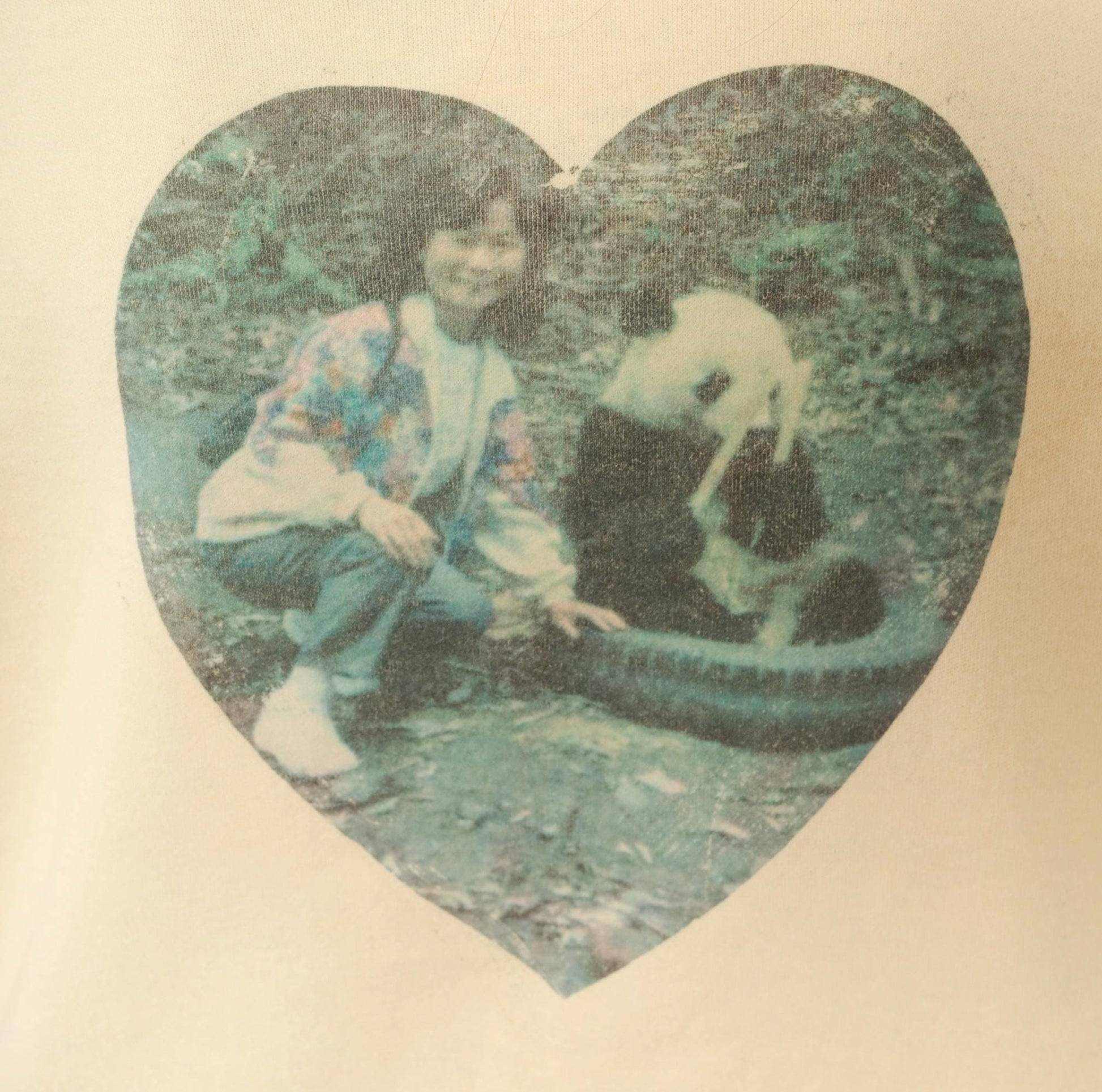 90s Basic Editions Panda Photo Print Tee Butter Yellow Heart Graphic Small