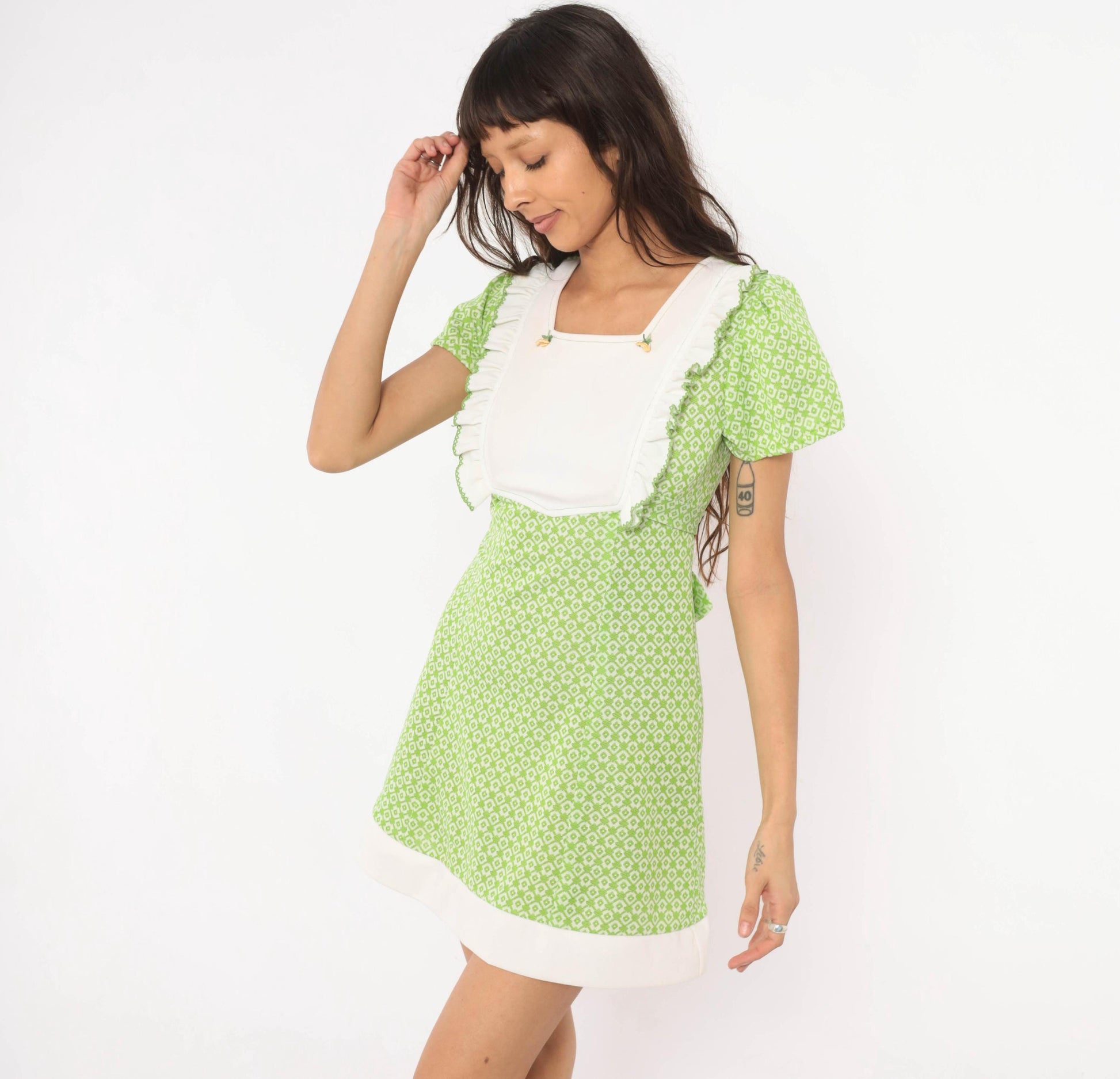 70s Green White Diamond Mini Dress Puff Sleeve Square Neck Ruffled Bib Extra Small