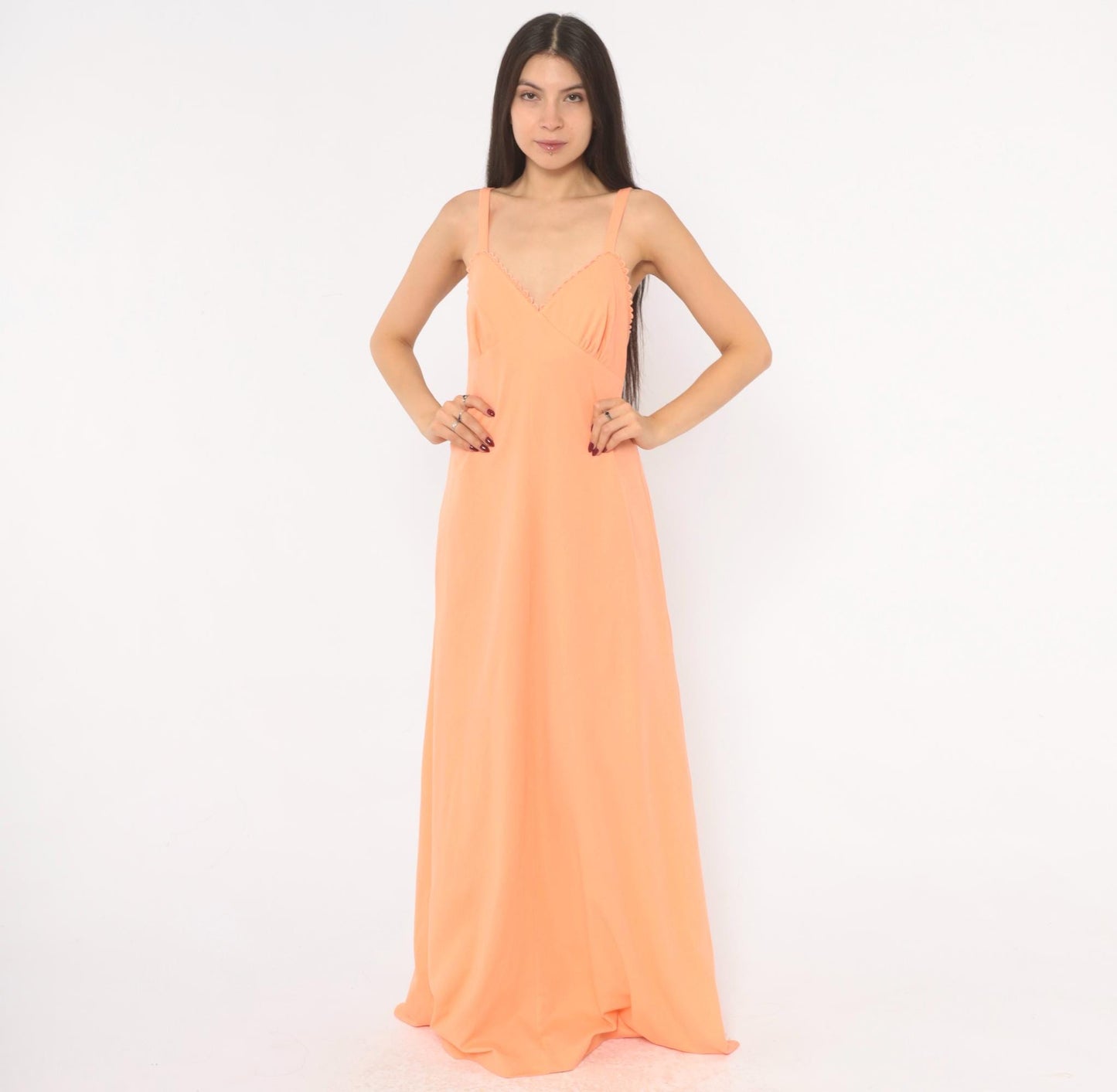 70s Peach Maxi Dress V-Neck Empire Waist Scalloped Lace Spaghetti Strap Medium M