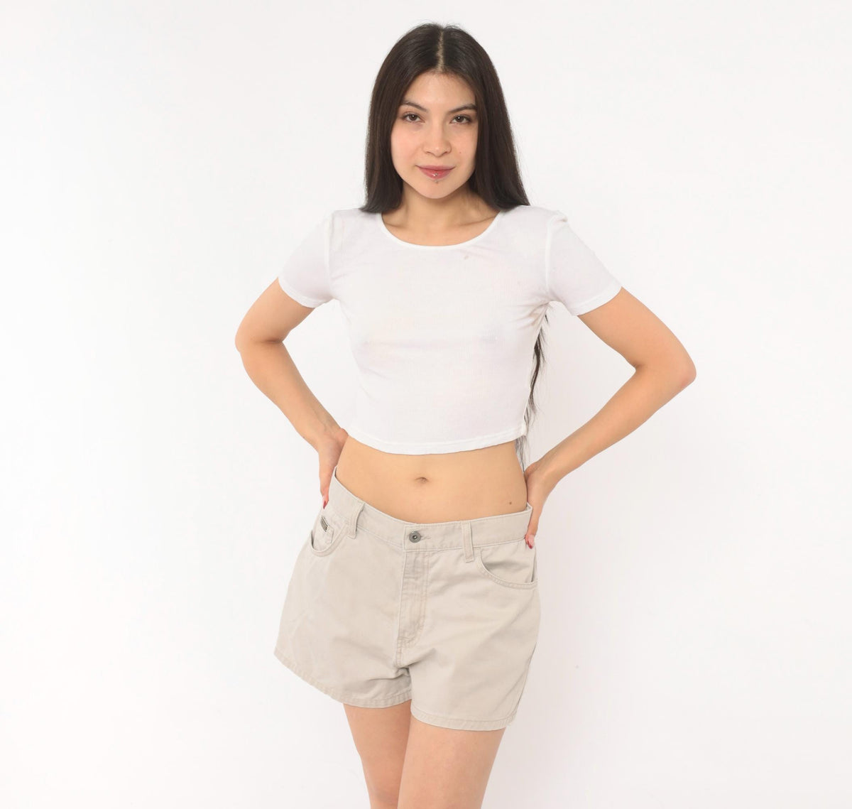 90s Calvin Klein High-Waisted Khaki Shorts Cotton Tan Medium M