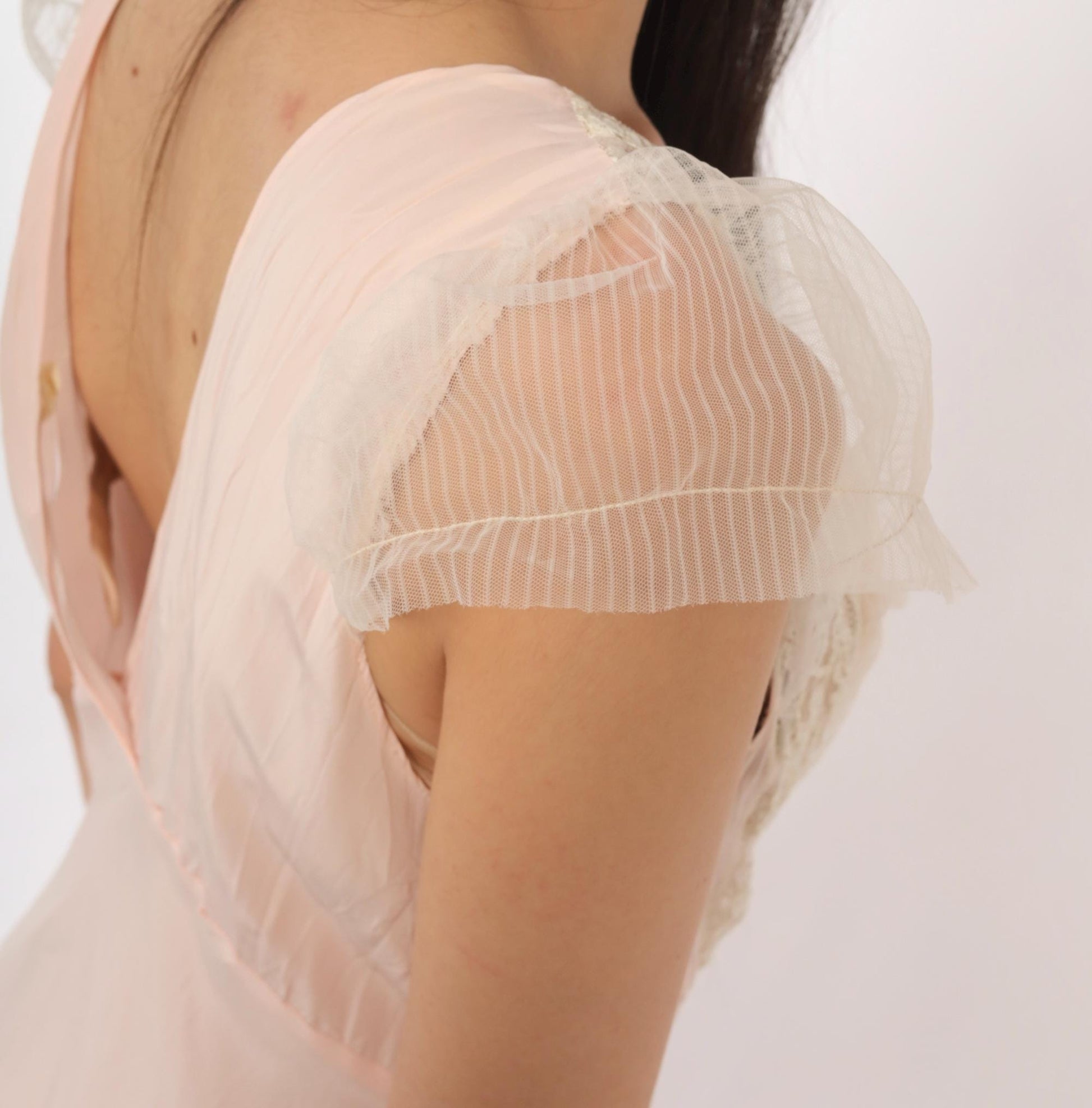 1950s Blush Pink Nylon Nightgown Maxi Slip Lace Trim Cap Sleeve Large L