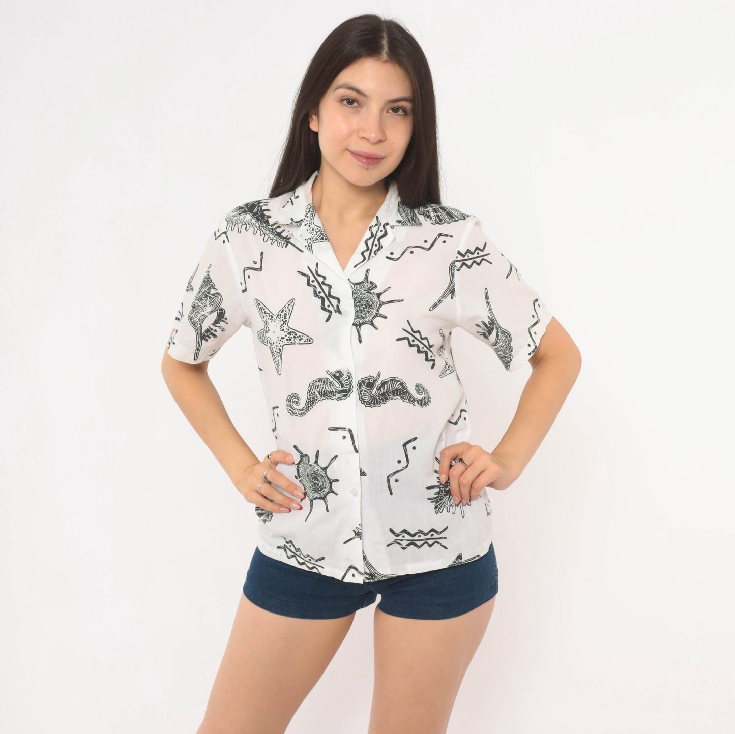 90s Cheryl Tiegs Seashell Print Camp Collar Shirt White Black Cotton XS