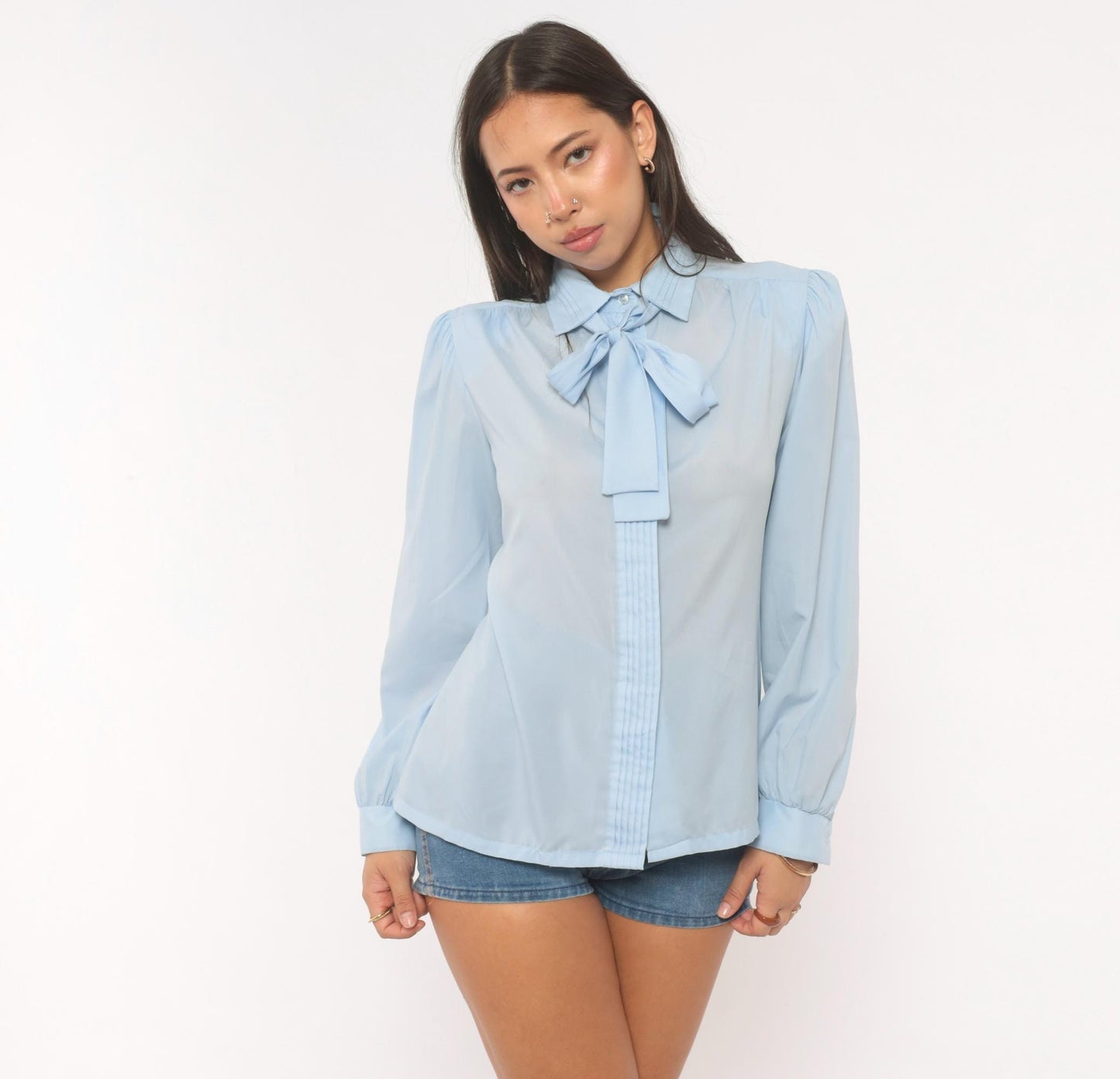 70s Judy Bond Sky Blue Pussy Bow Blouse Puff Sleeve Pintuck Medium