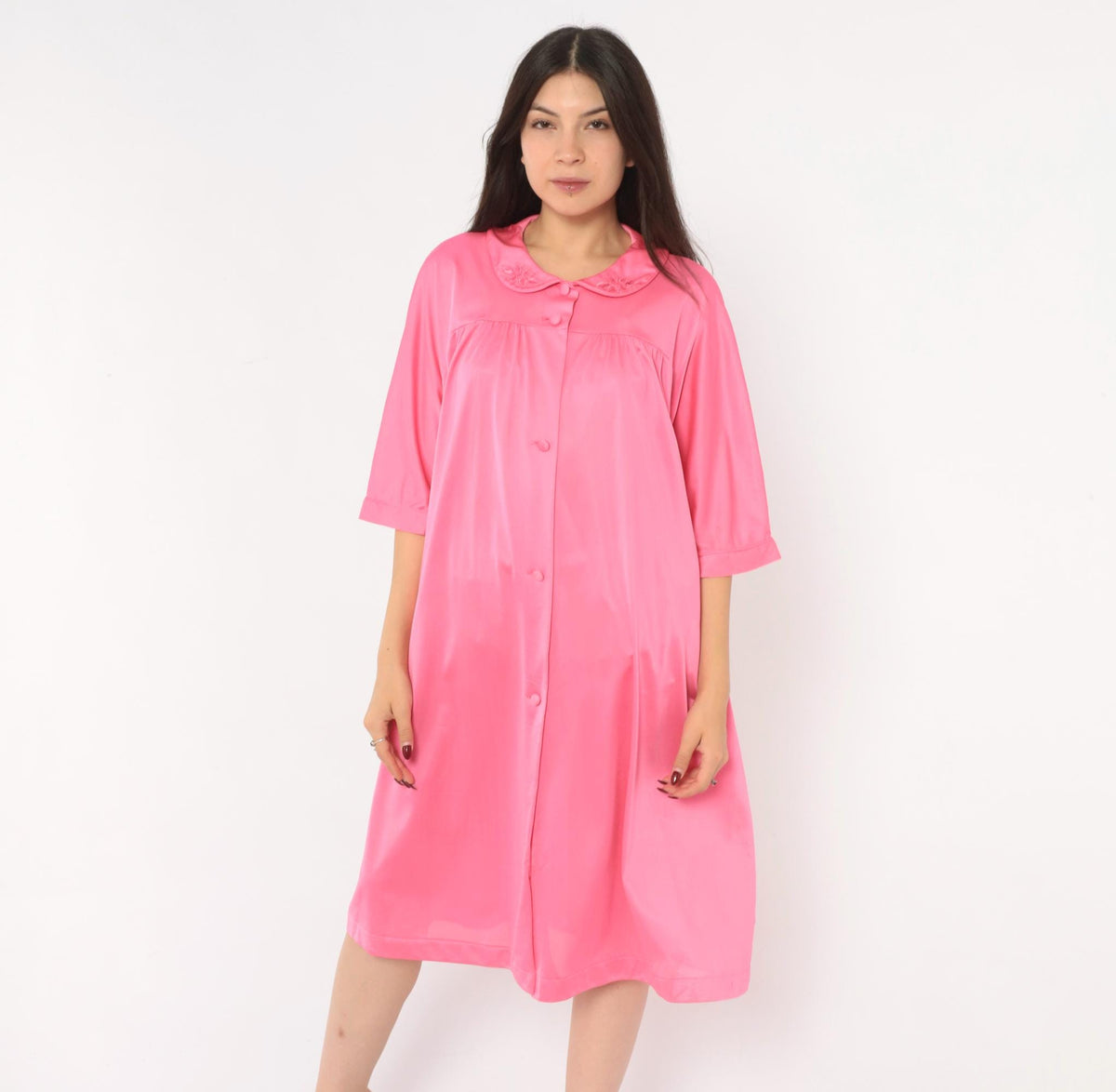 80s Lorraine Pink Satin Robe Peter Pan Collar Embroidered Floral Large