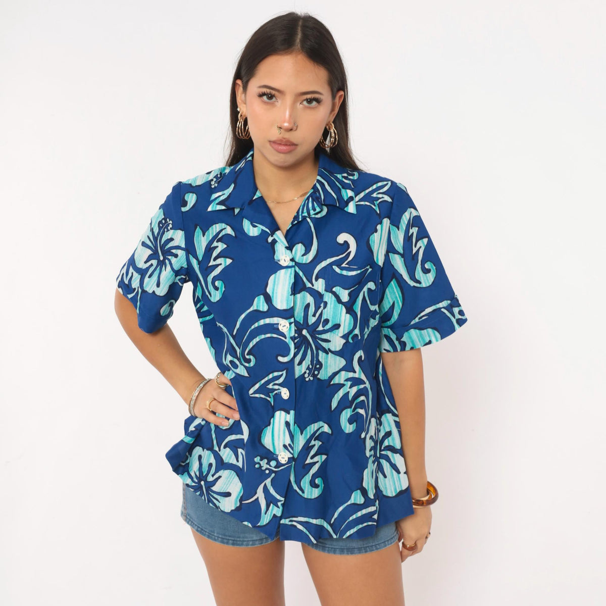 70s Hawaiian Shirt Navy Blue Hibiscus Floral Camp Collar Short Sleeve Medium M