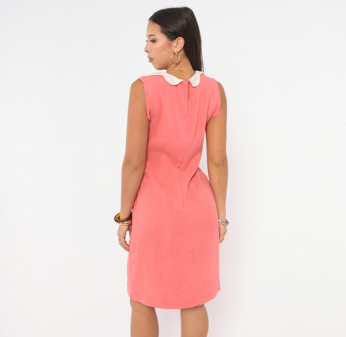 60s Coral Pink Shift Dress Scalloped Peter Pan Collar Knee Length Small