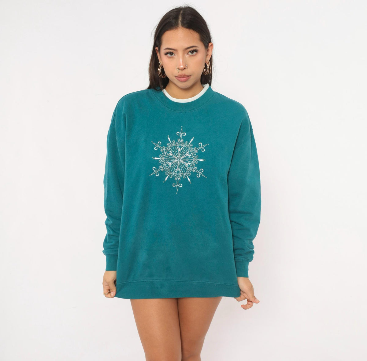 90s M&C Sportswear Teal Snowflake Embroidered Sweatshirt Beaded Crewneck Large L