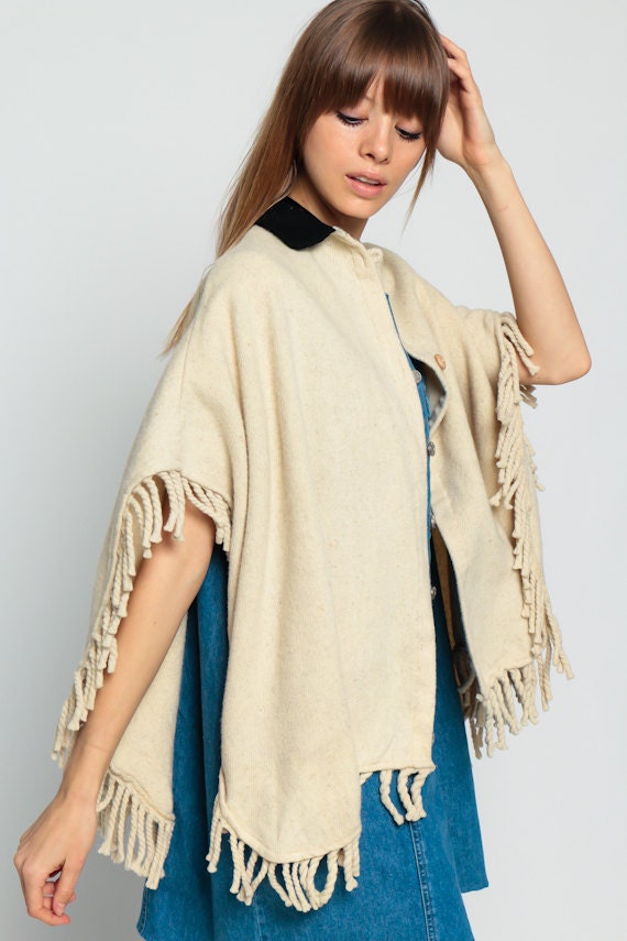 1980s Cream Knit Cape Coat Black Collar Fringe Trim One Size