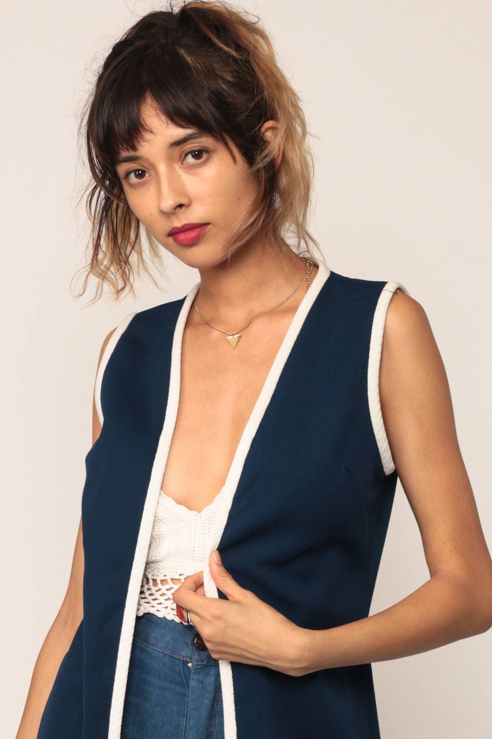 70s Navy Vest Top Sleeveless Open Front White Trim Small Medium