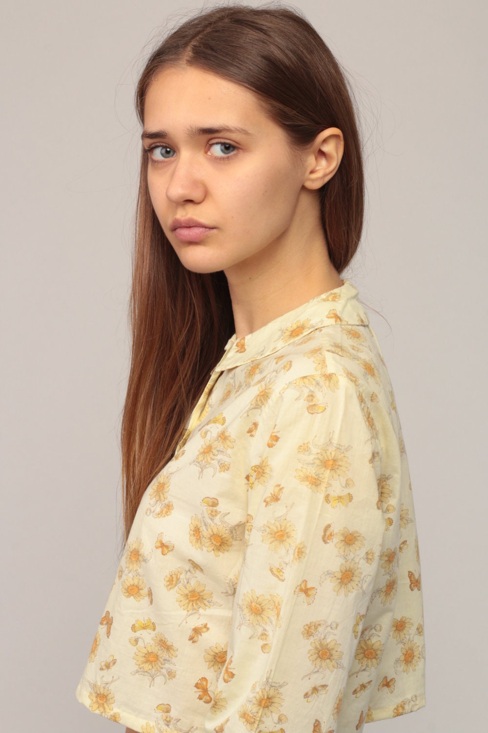 70s Butterfly Floral Shirt Peter Pan Collar Crop Top Long Sleeve Small