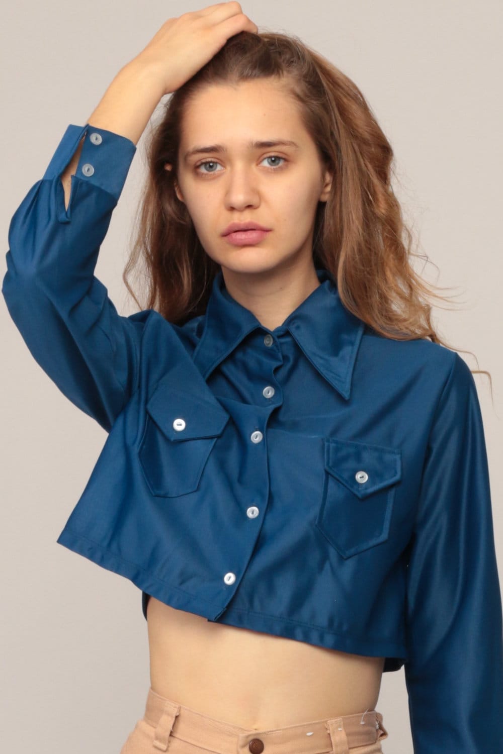 70s Blue Crop Top Long Sleeve Button Up Shirt Medium