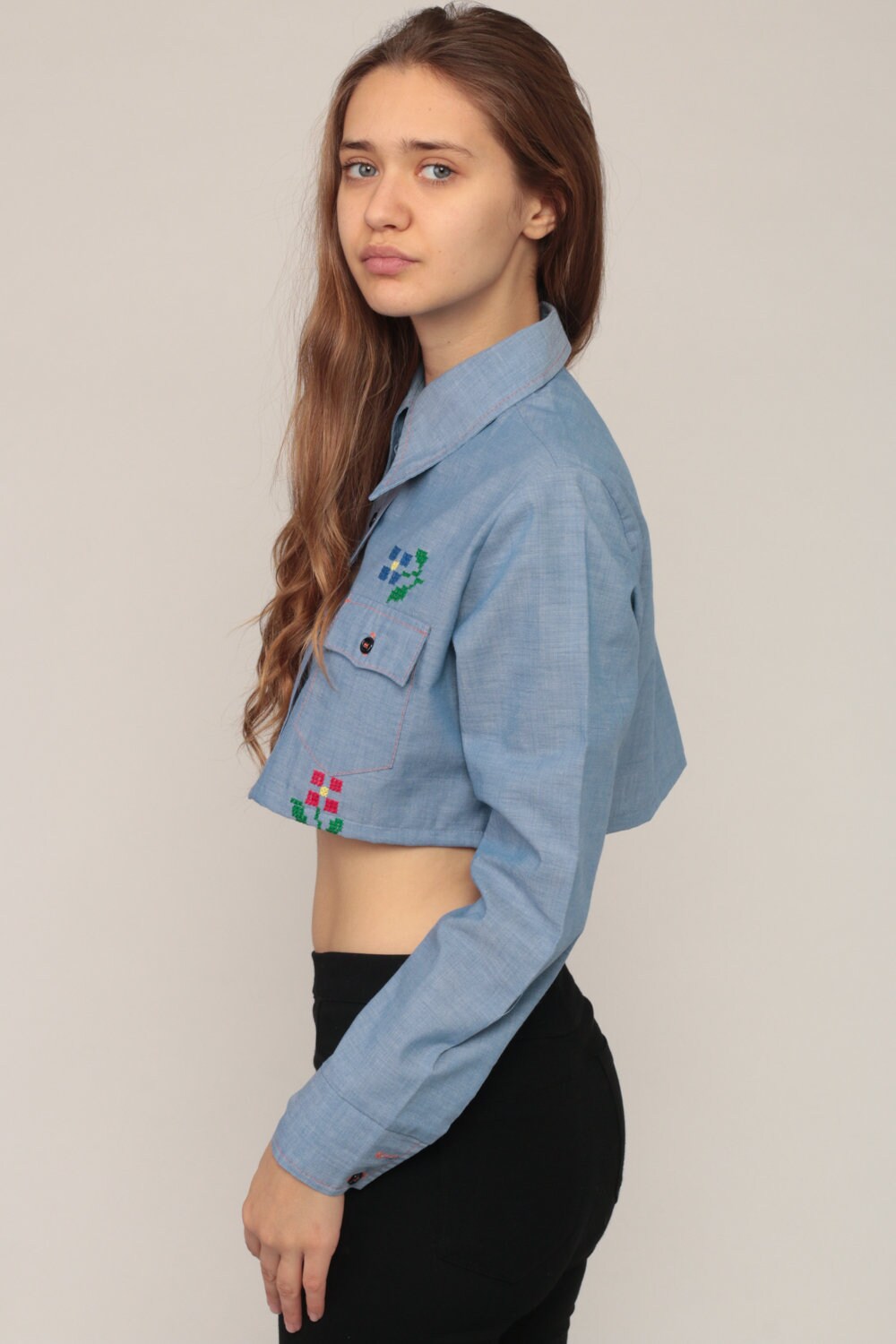 70s Blue Chambray Shirt Floral Embroidered Crop Top Long Sleeve Small