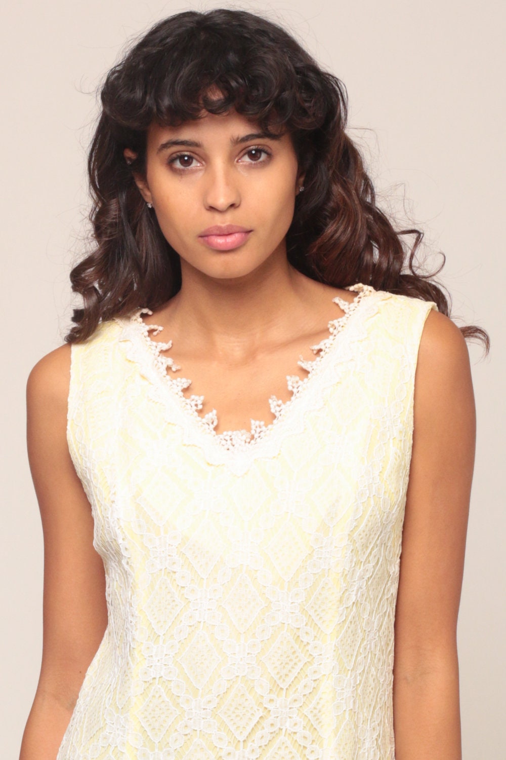 70s Yellow White Lace Cutout Shift Dress Sleeveless Micro Mini Small