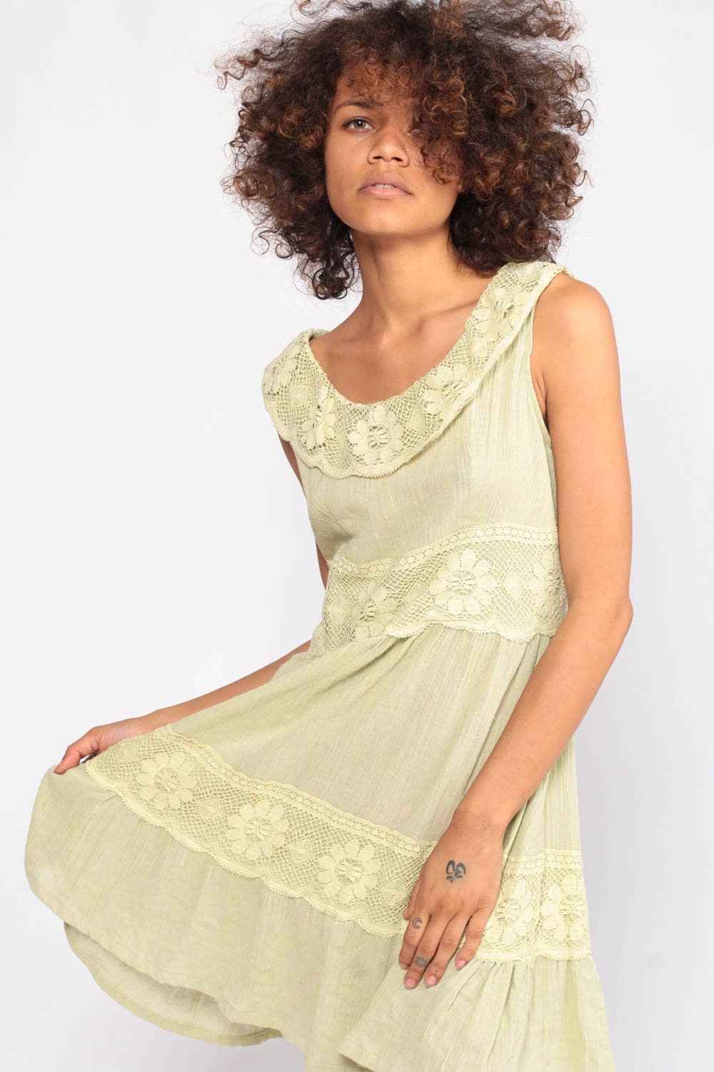 70s Pale Green Gauze Mini Dress Lace Trim High Waist Tiered Small