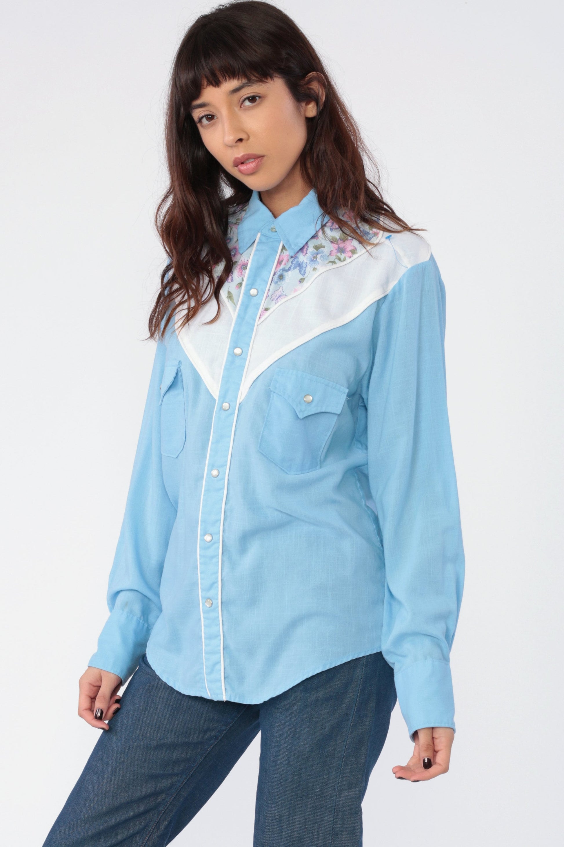 80s Western Butterfly Pearl Snap Blouse Baby Blue Long Sleeve Large