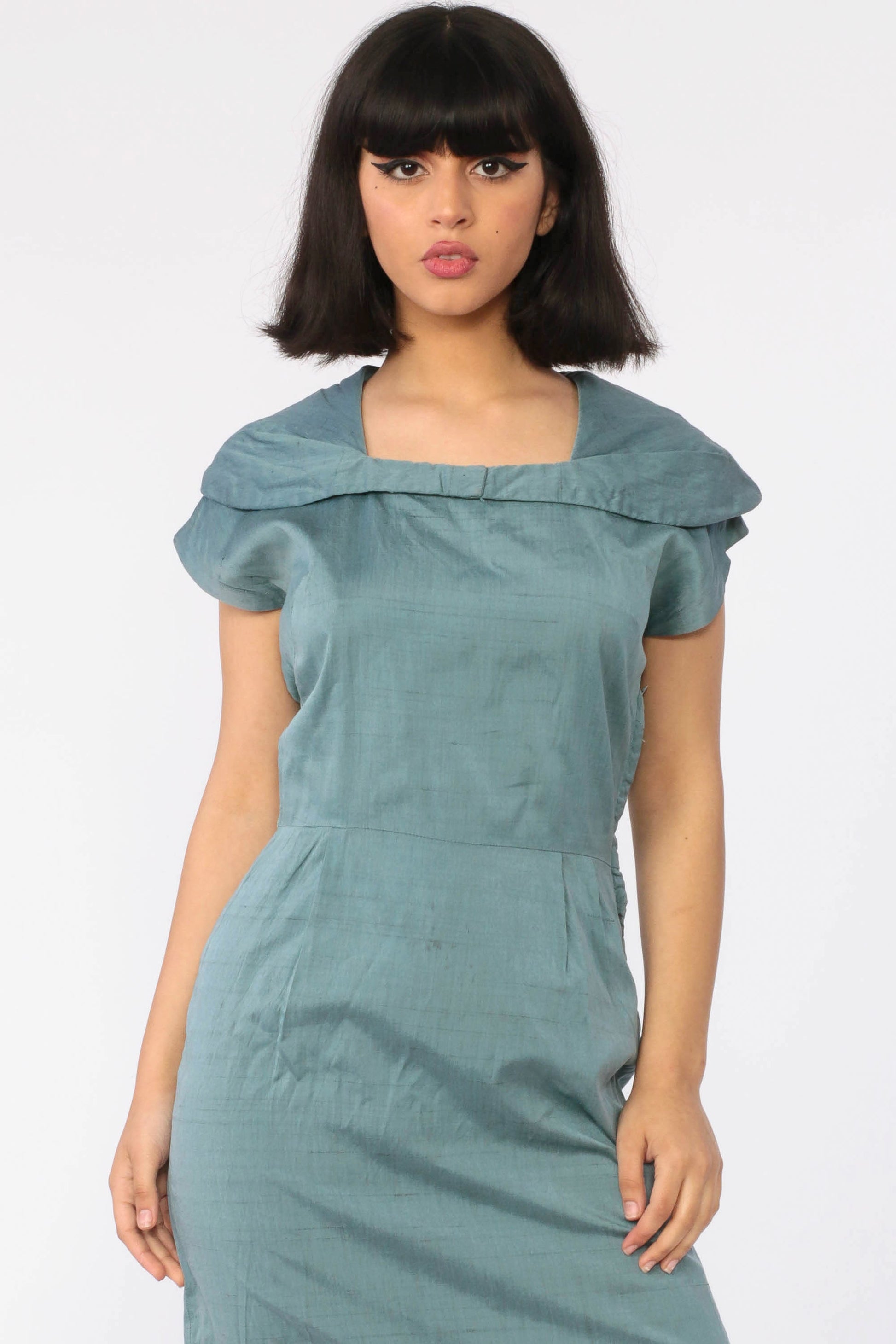 1950s Blue Sailor Collar Sheath Dress Wiggle Skirt Cap Sleeve Small