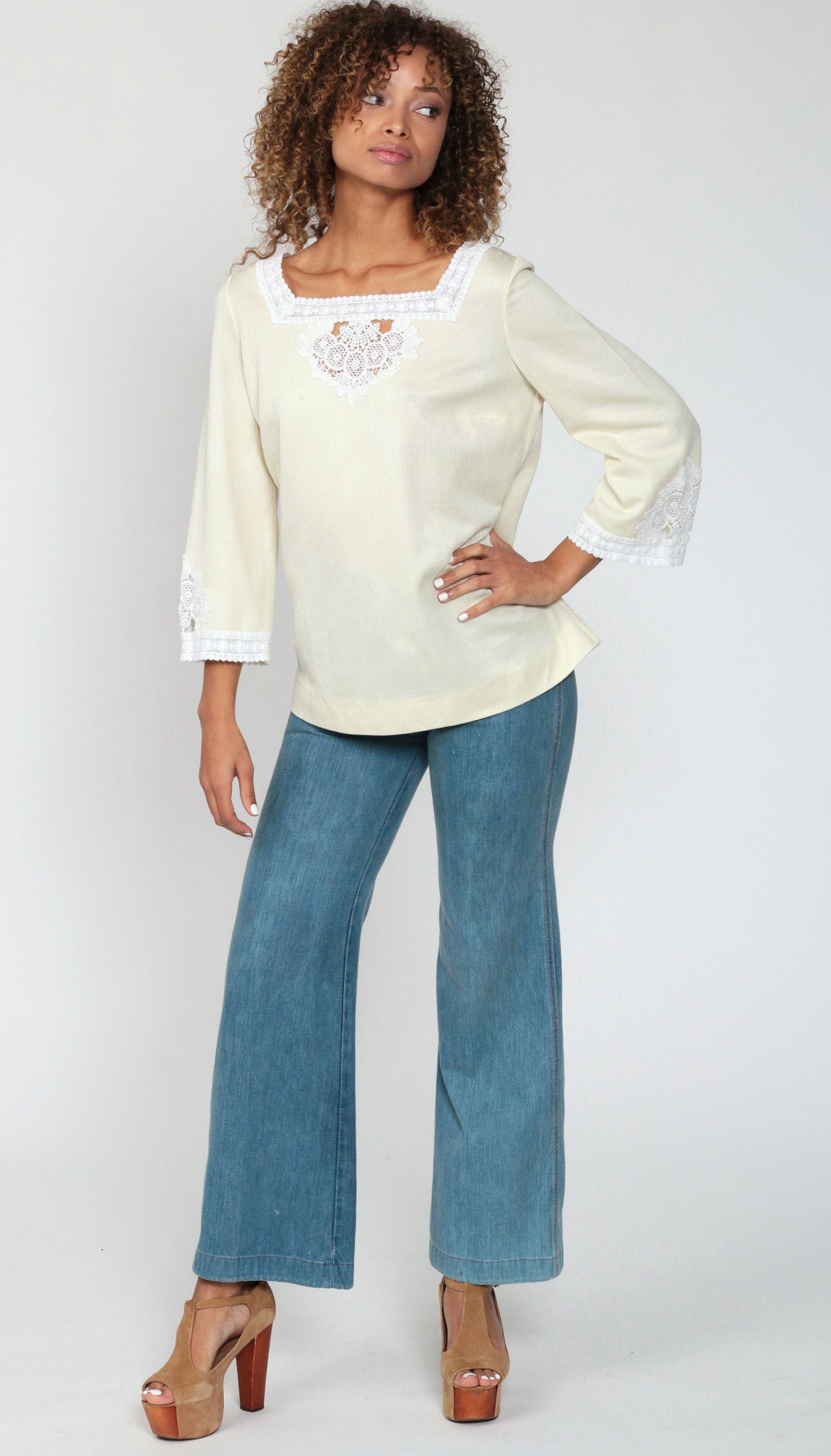 70s Cream Lace Cutout Blouse Long Sleeve Keyhole Top Medium