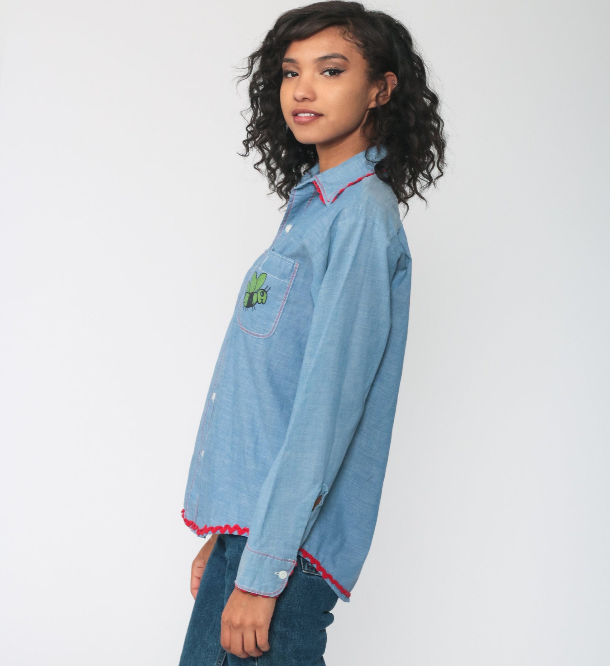 70s Raggedy Ann Andy Chambray Western Shirt Blue Graphic Button Up Medium
