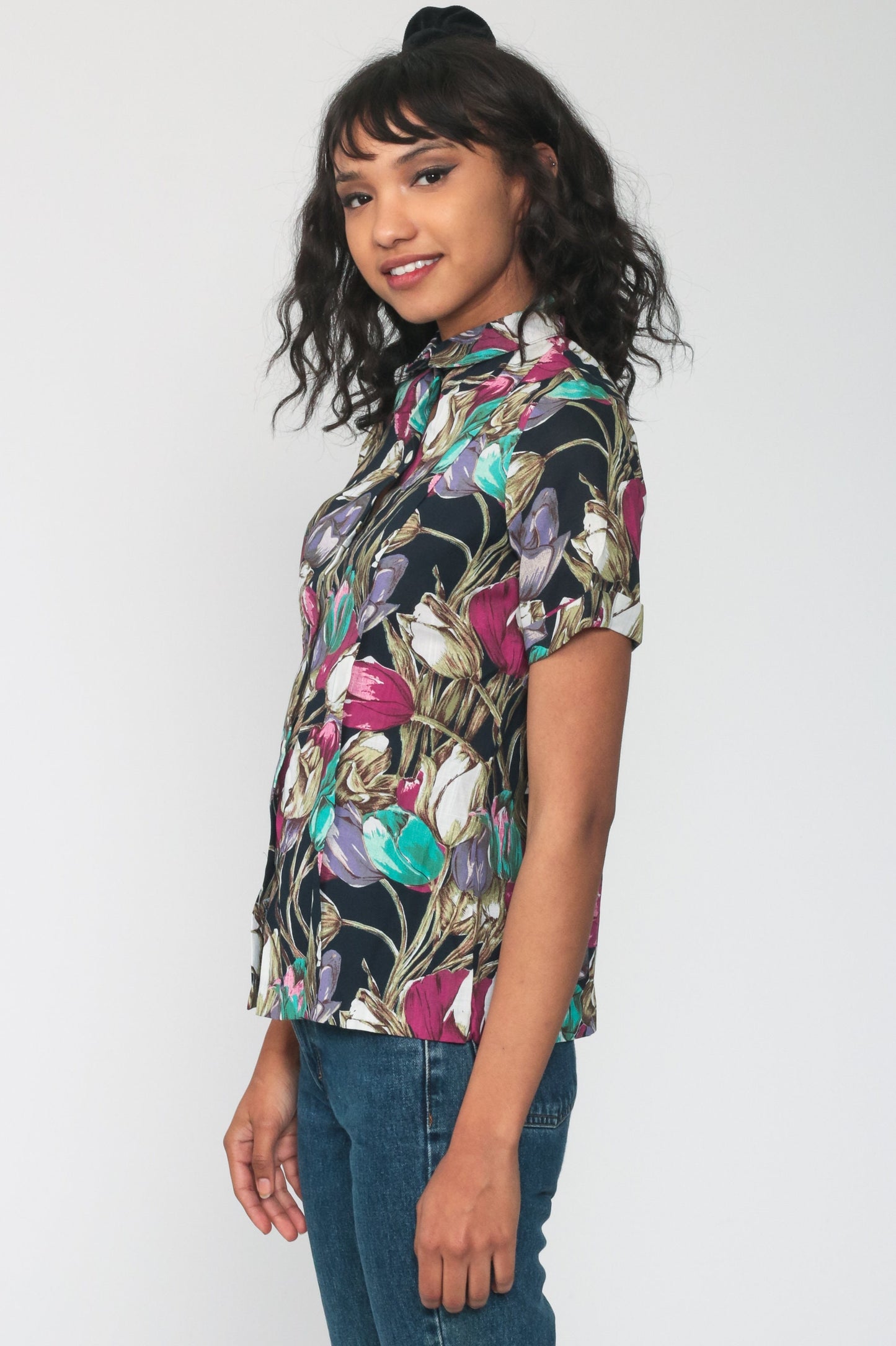 90s Floral Rayon Button-Up Shirt Short Sleeve Grey Small