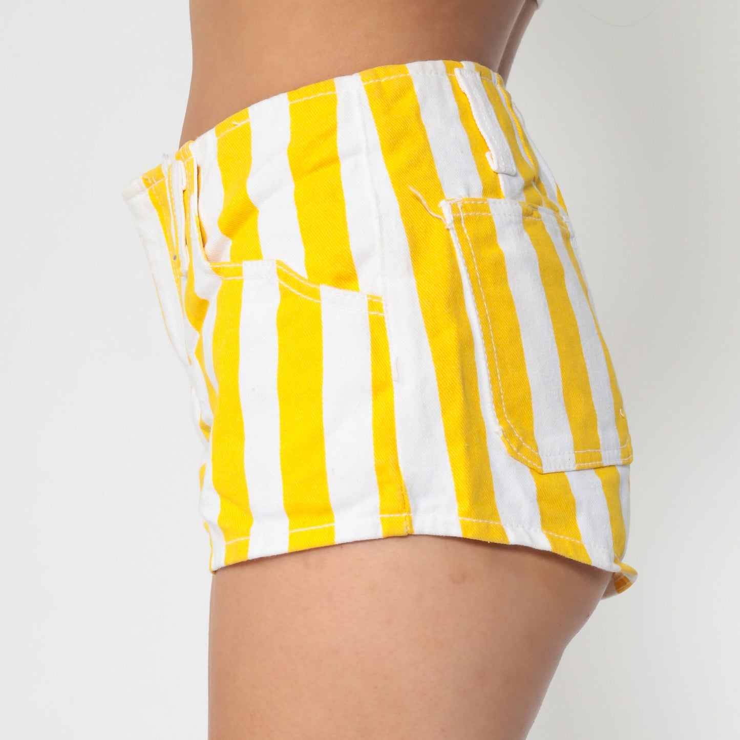 80s Striped Yellow Denim Shorts Mid Rise Jean Hotpants Small