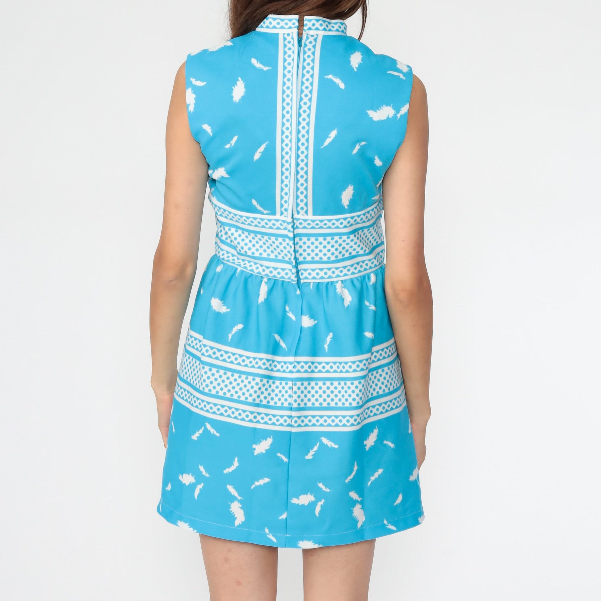 1970s Feather Print Babydoll Dress Empire Waist Mini Blue Sleeveless Small
