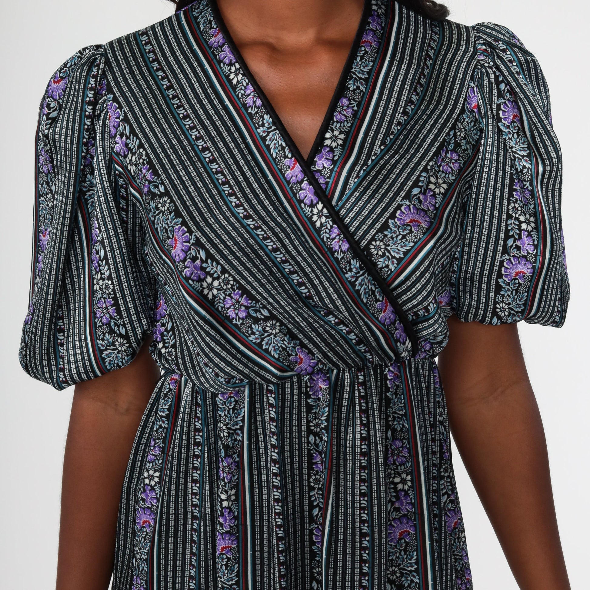 1970s Striped Floral Midi Dress Purple Black V-Neck Puff Sleeve High Waist Small