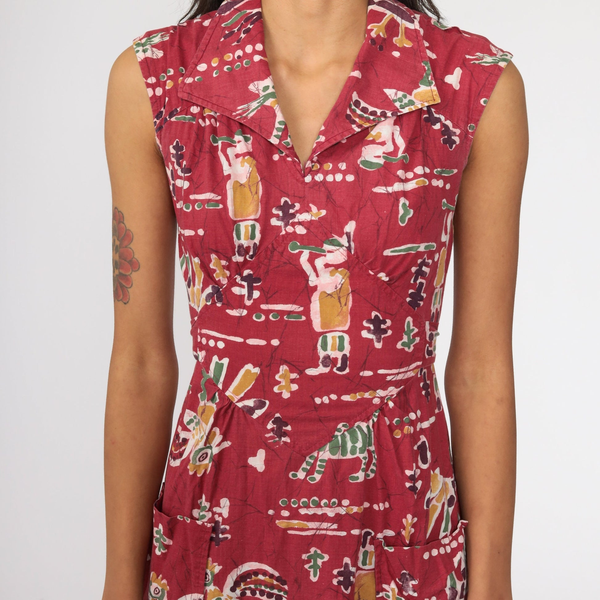 70s Batik Cat Bird Print Mini Dress Red Empire Waist Sleeveless Small