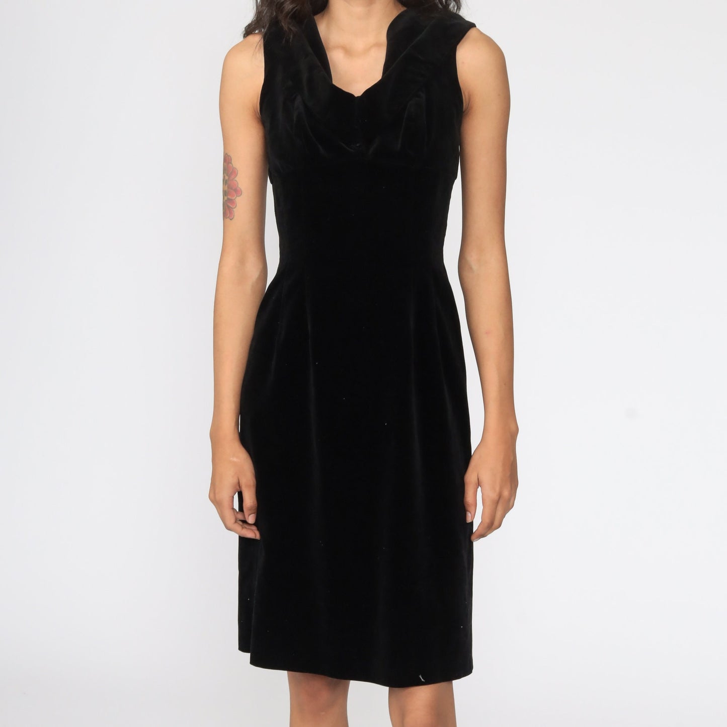 1960s Black Velvet Midi Sheath Dress Lou-ette Fitted Cocktail Small
